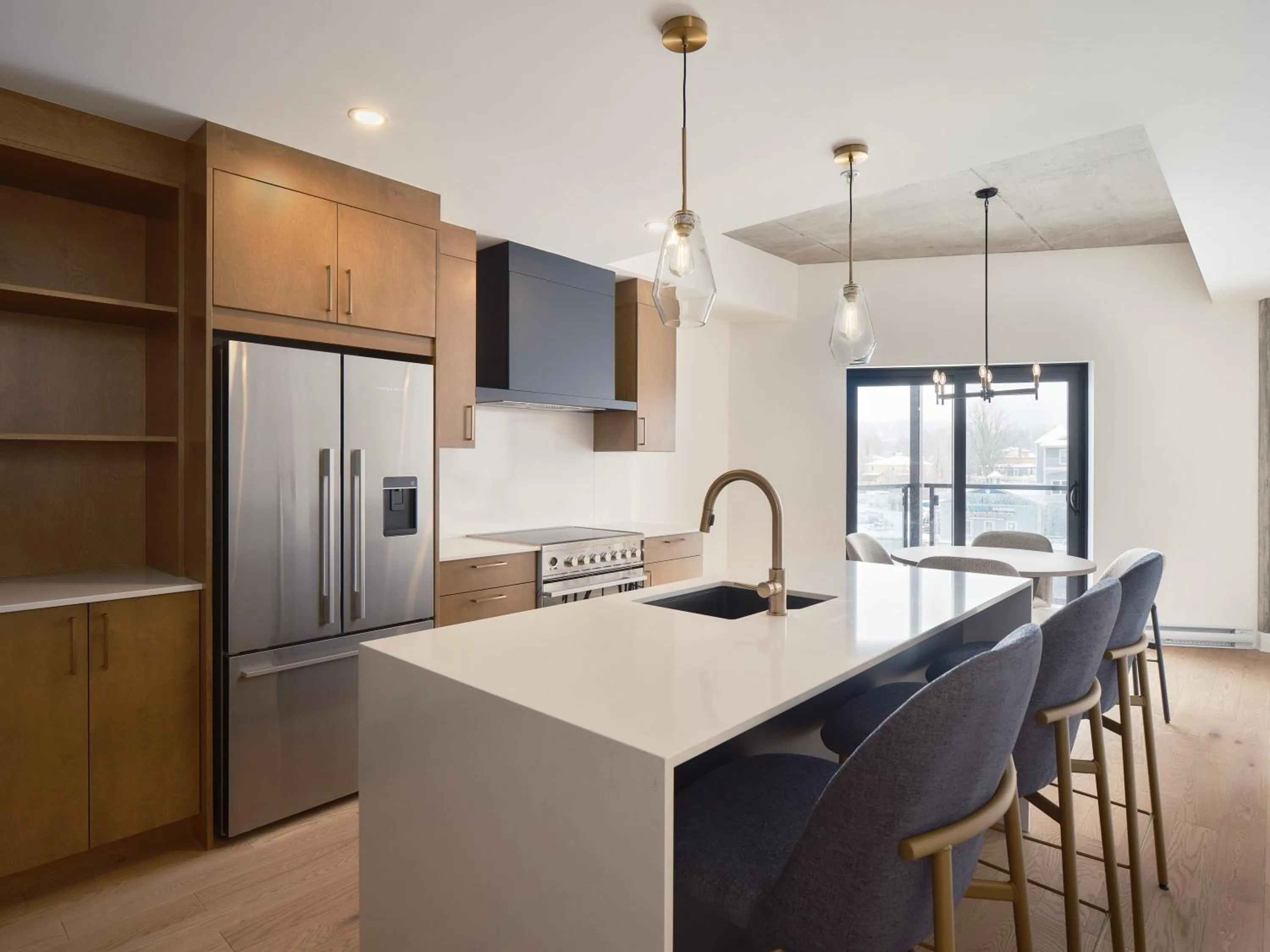 Kitchen or kitchenette in Hôtel Expérience - Quartier Des Marinas