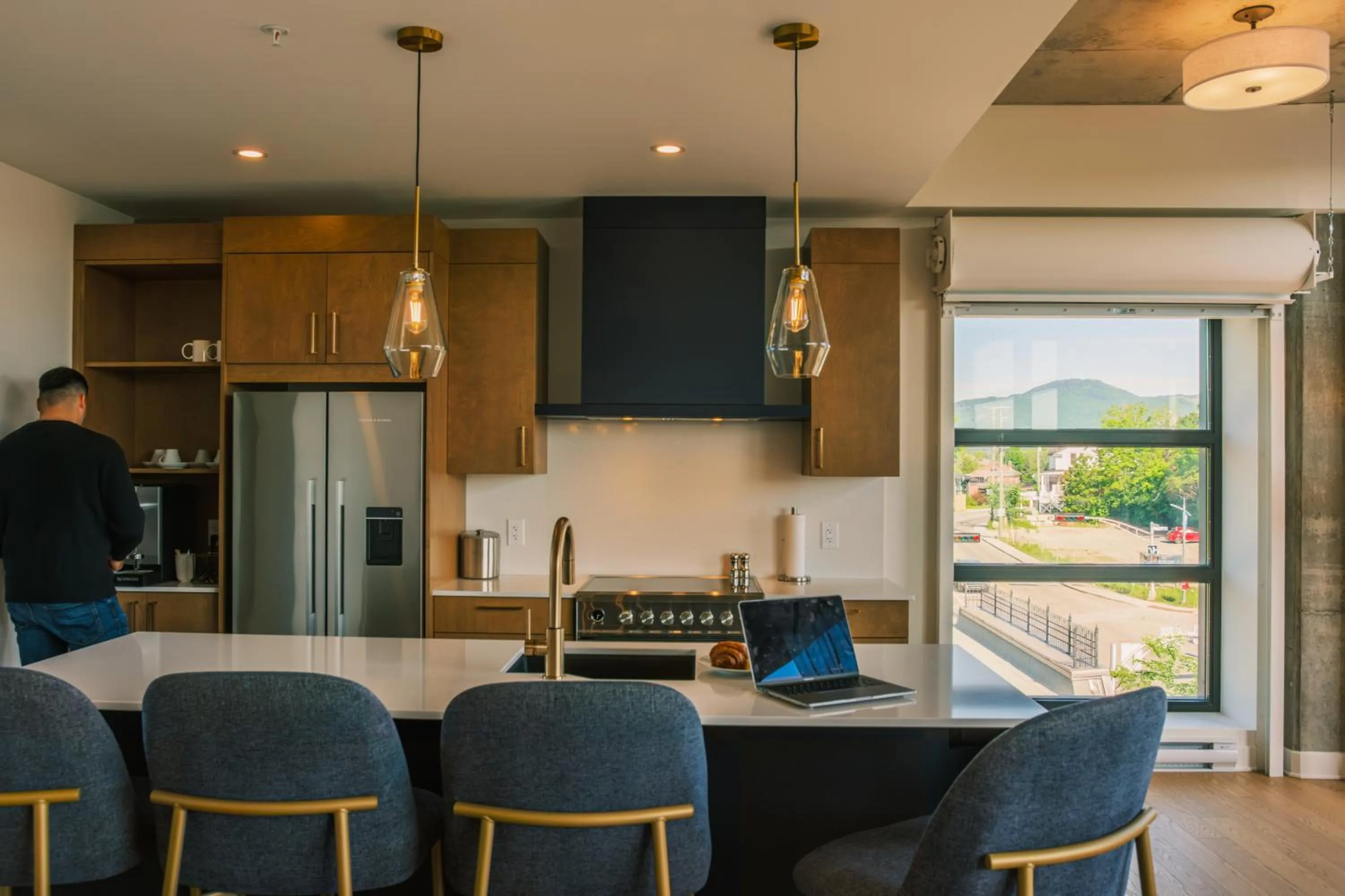 Kitchen or kitchenette in Hôtel Expérience - Quartier Des Marinas