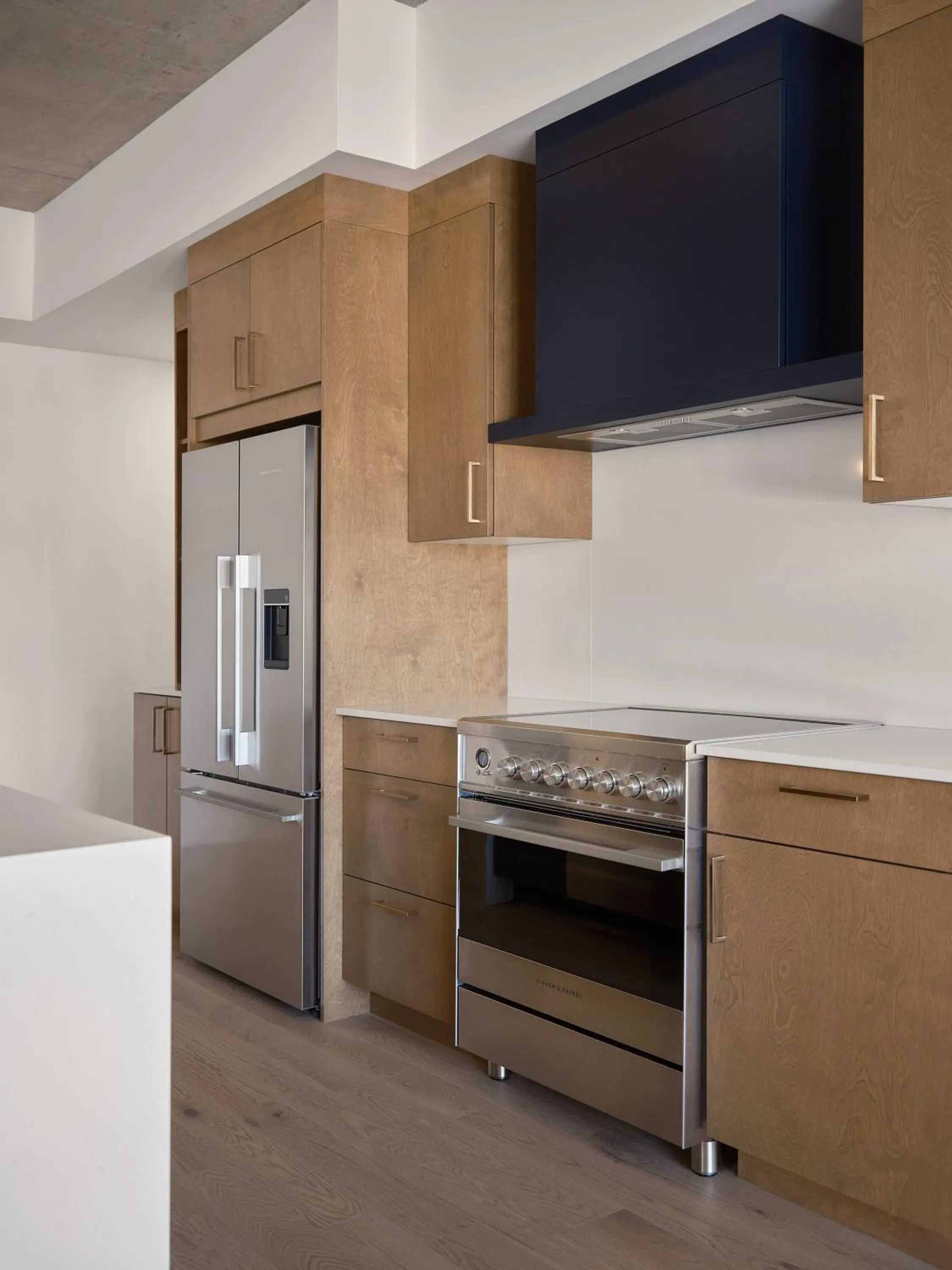 Kitchen or kitchenette in Hôtel Expérience - Quartier Des Marinas