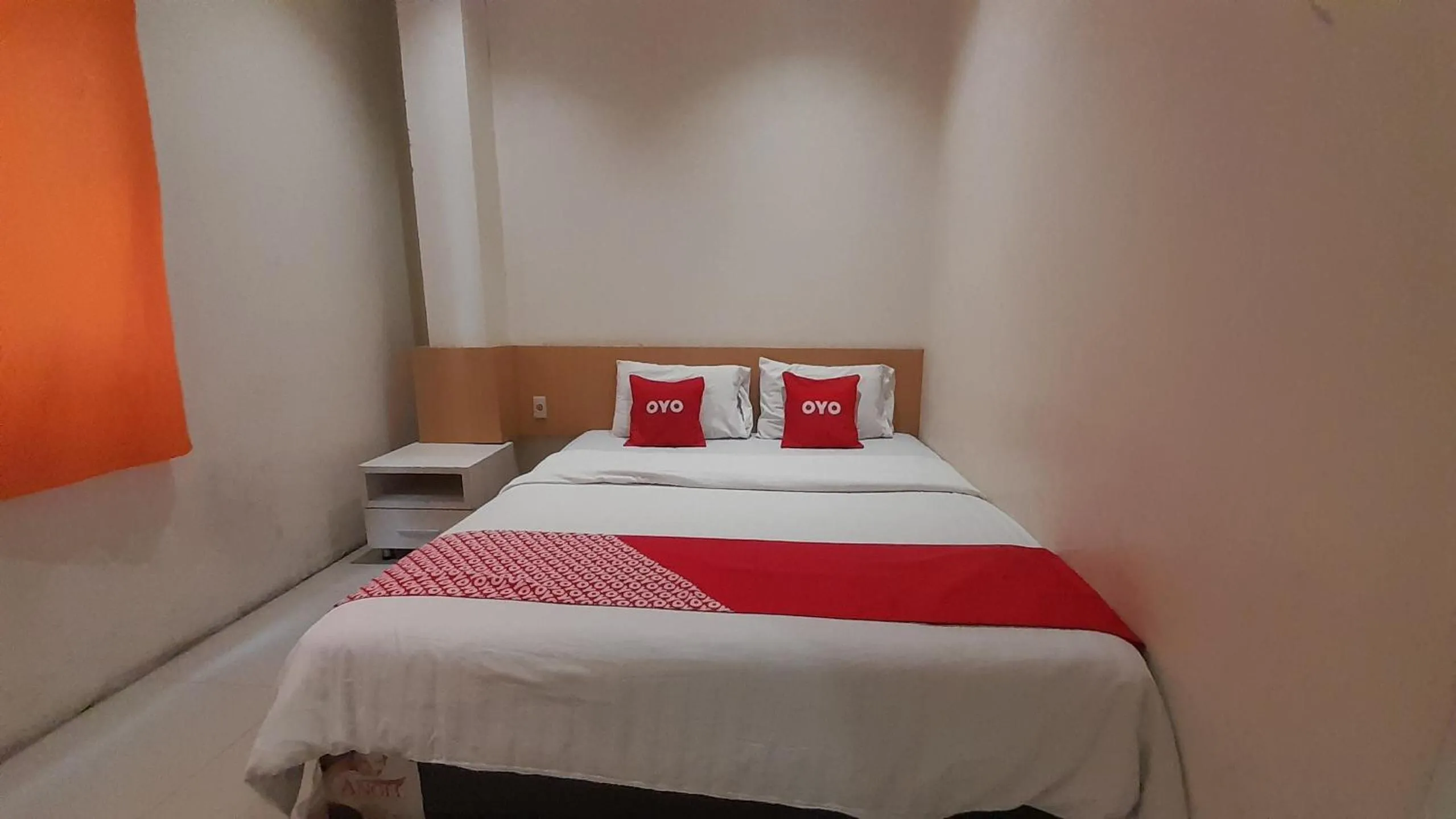 Bedroom, Bed in Hotel O Al-ainah Family Homestay