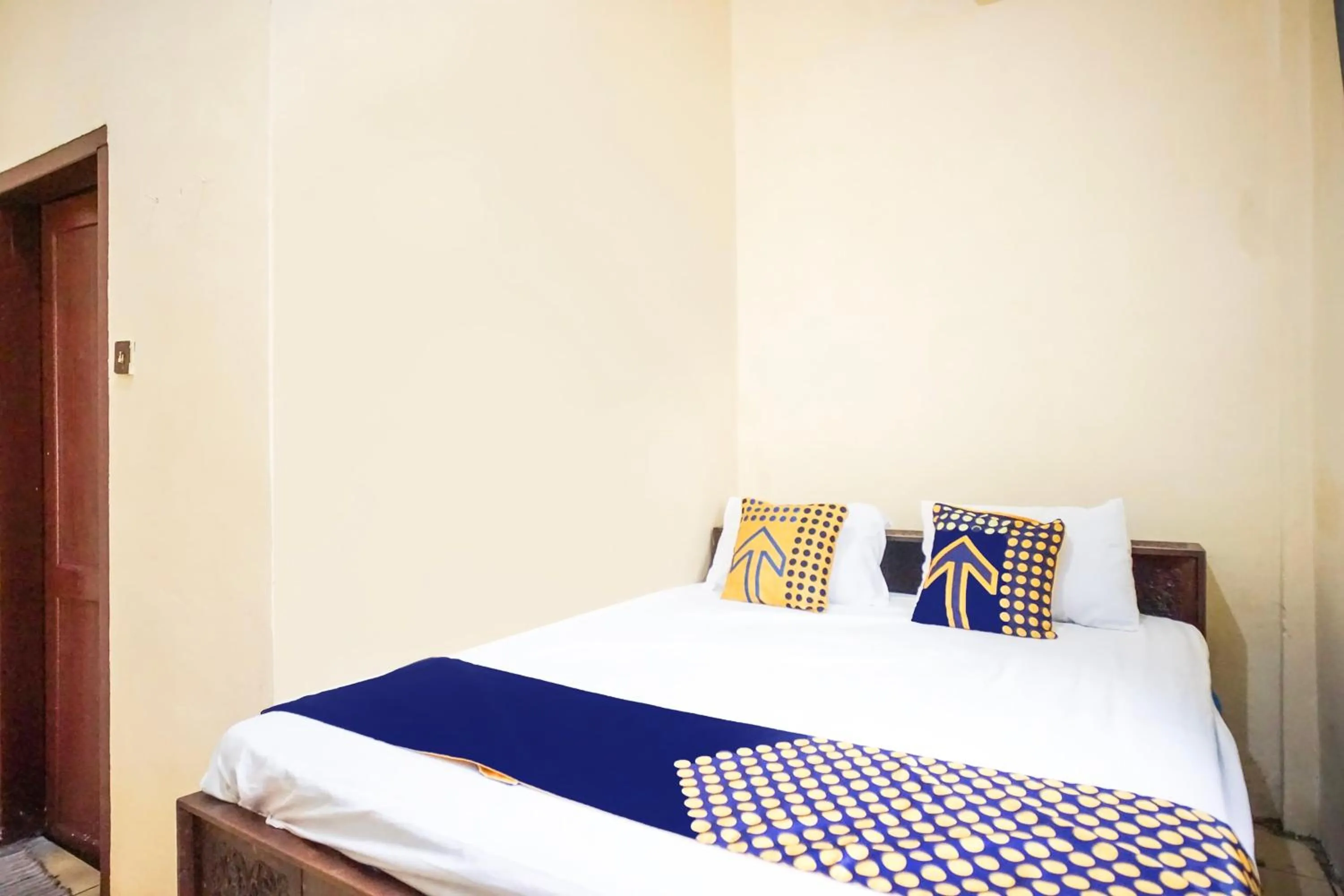 Bedroom, Bed in Hotel O Tamara Homestay SyariahNearMasjid Raya Medan