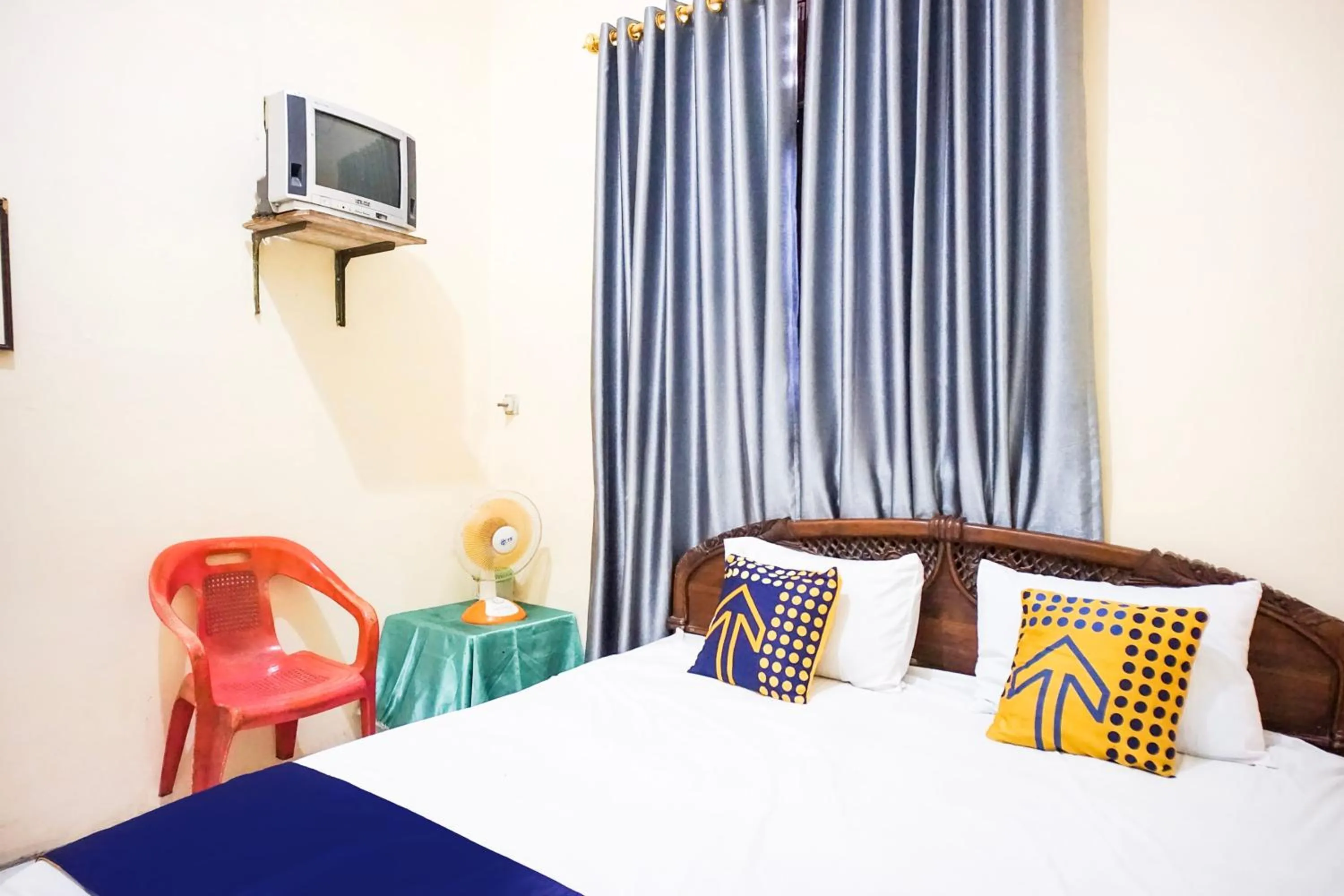 Bedroom, Bed in Hotel O Tamara Homestay SyariahNearMasjid Raya Medan