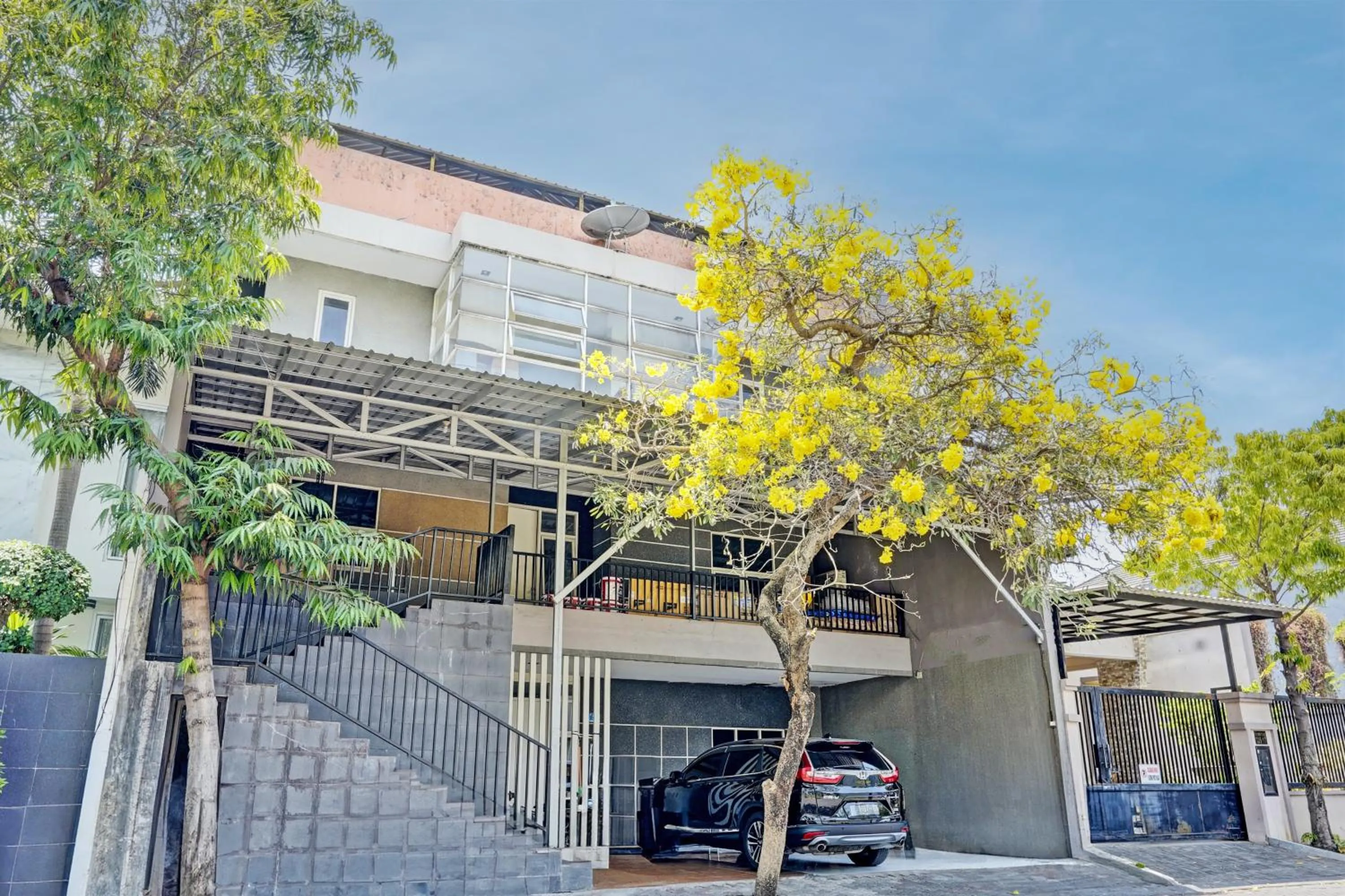 Facade/entrance in Hotel O Garden Homestay 3 Merlion