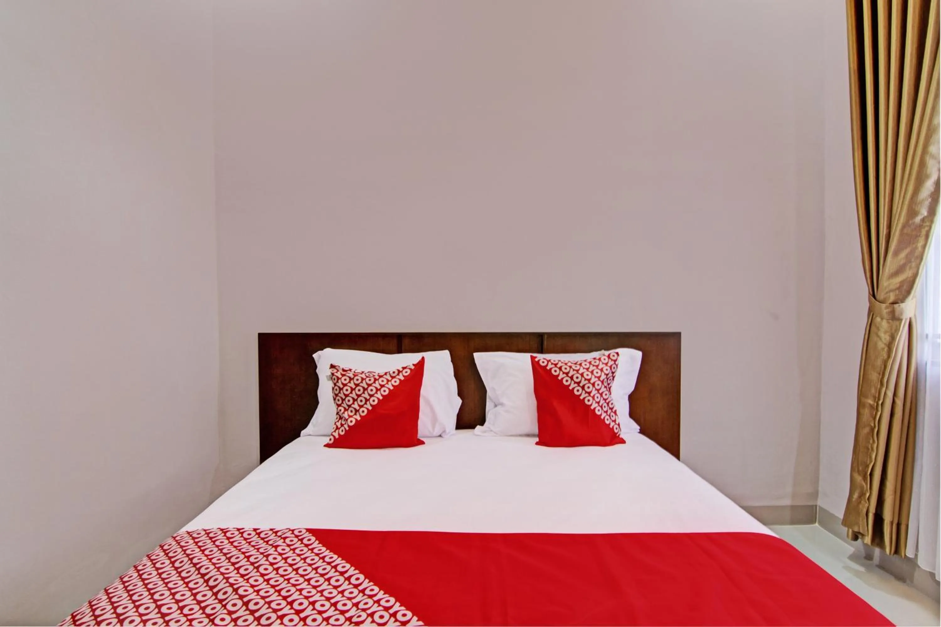 Bedroom in Hotel O Nrc White House