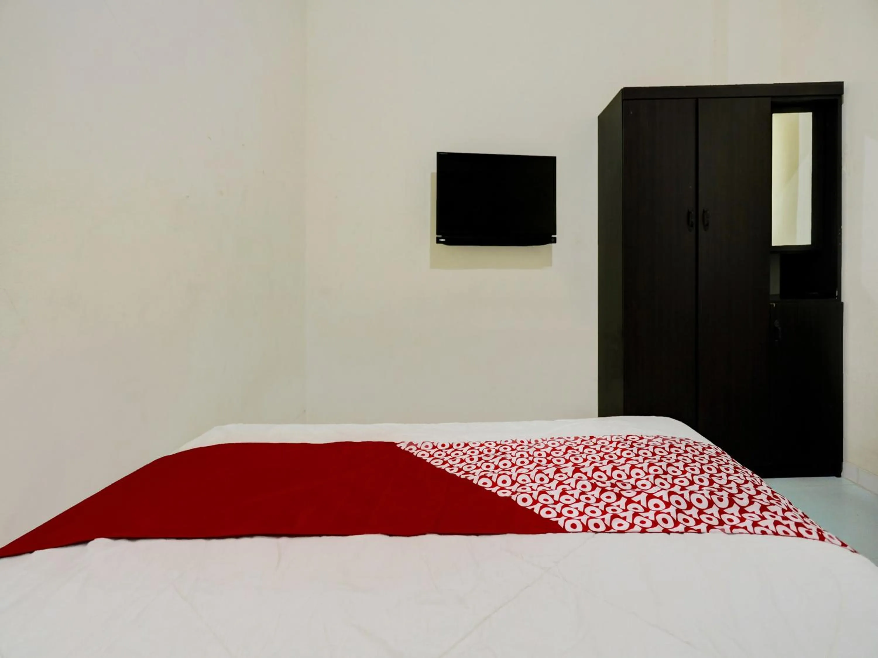 Bedroom, Bed in Hotel O Baloi Homestay