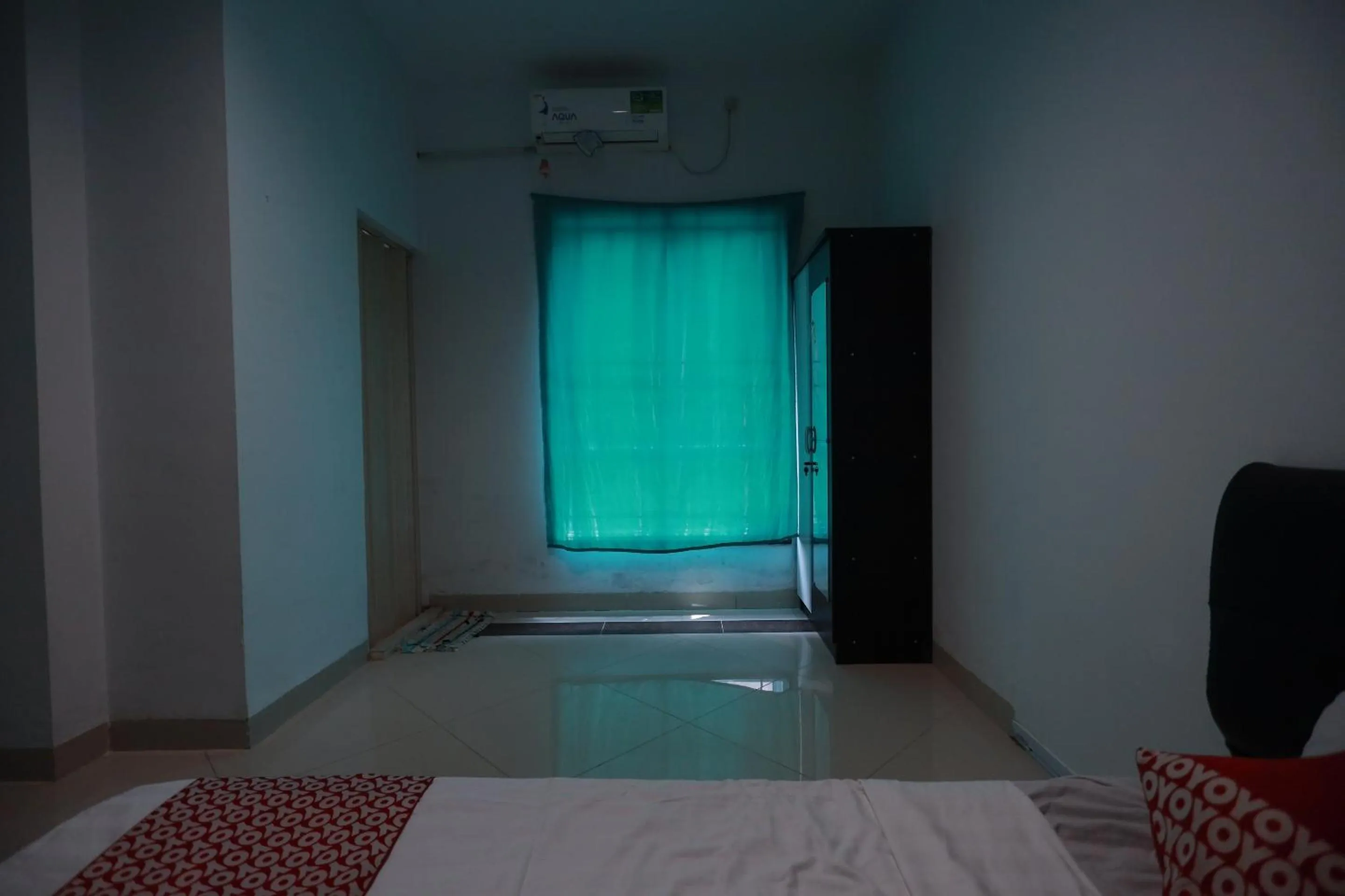 Bedroom, Bed in Hotel O Mamapapahouse