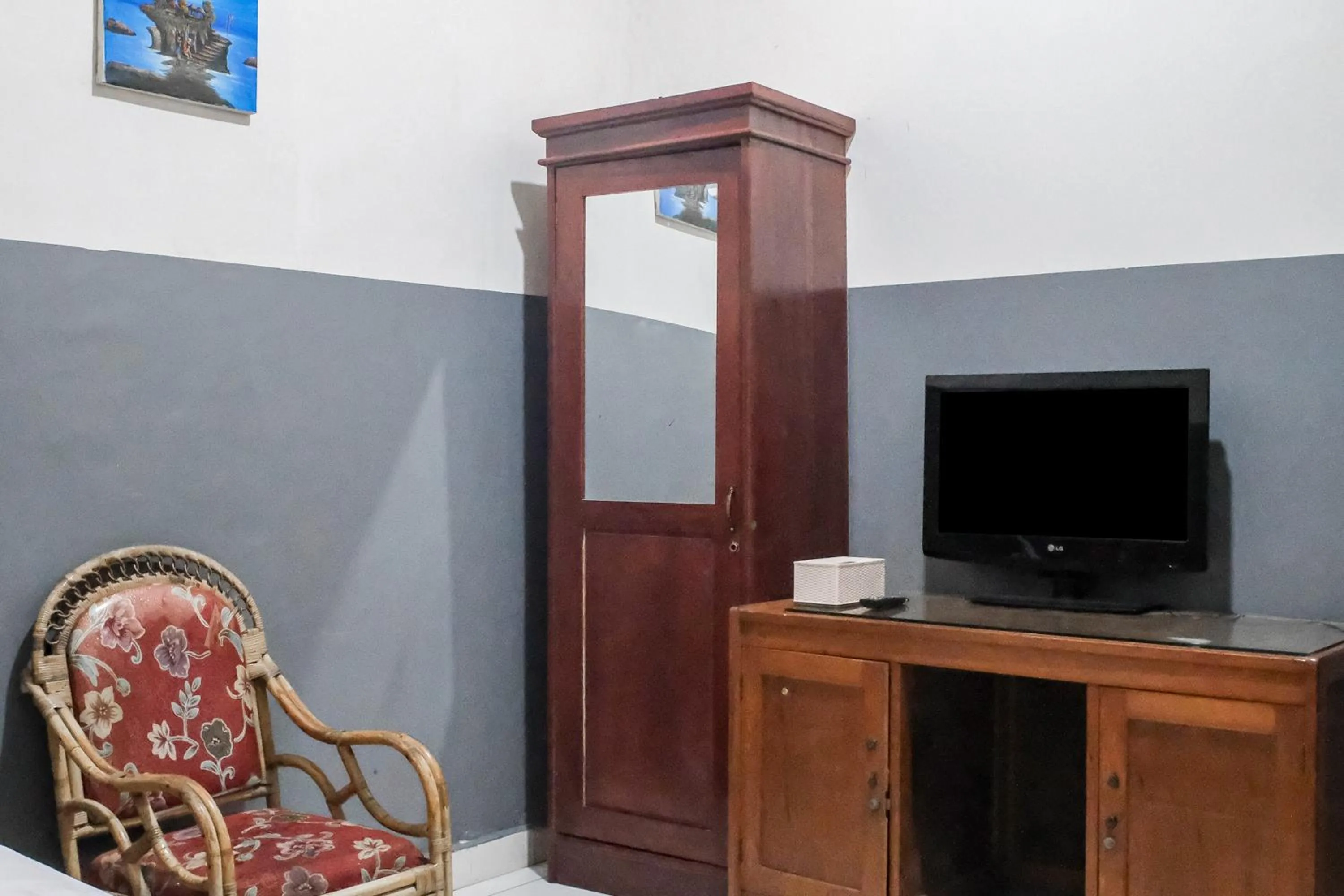 Bedroom in OYO 93117 Penginapan Tiga Dara