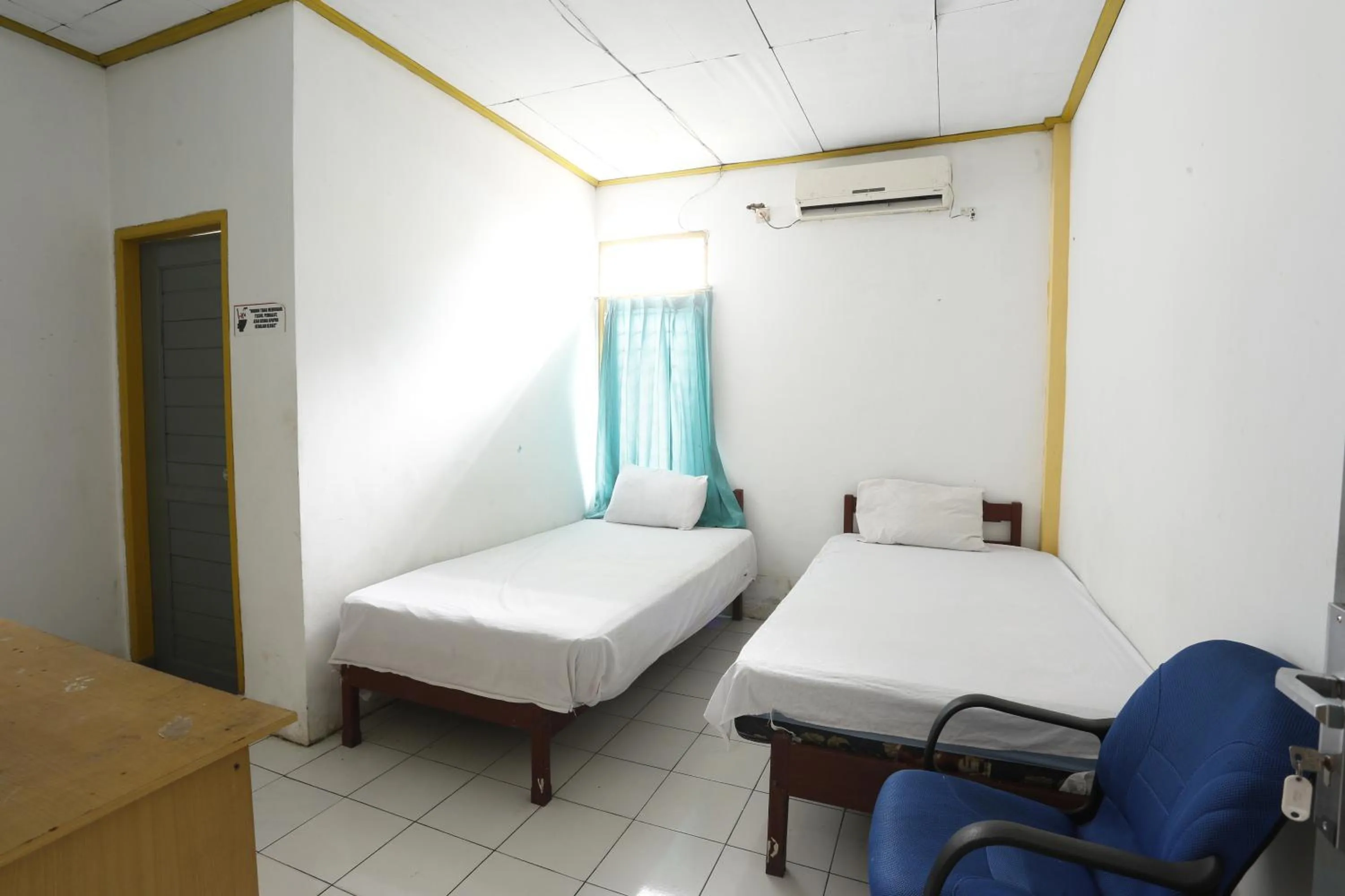 Bedroom, Bed in Hotel O Penginapan Budhe Sri