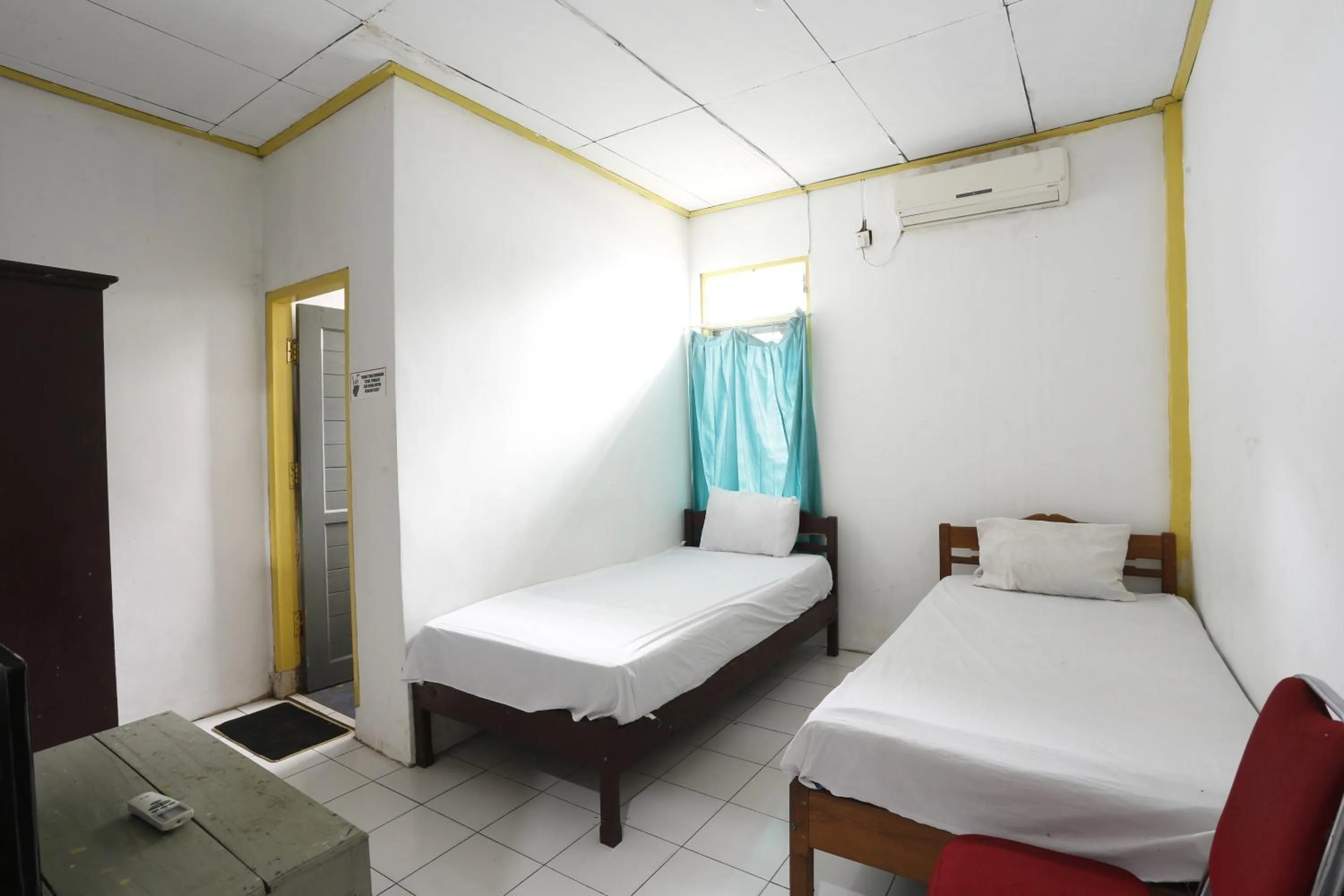 Bedroom, Bed in Hotel O Penginapan Budhe Sri