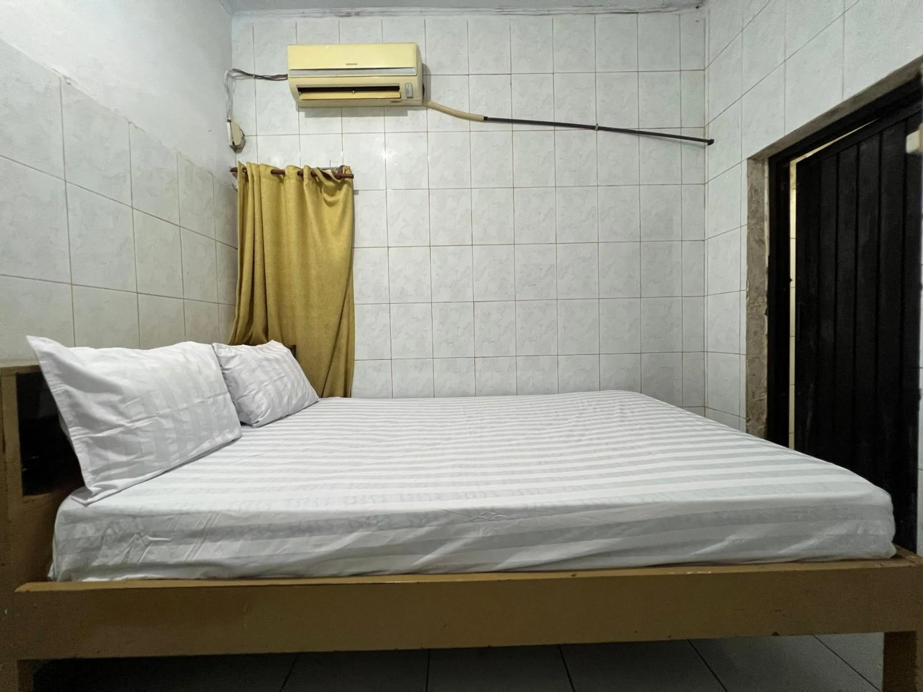 Bedroom, Bed in Hotel O Kost Maharaja Near Maros