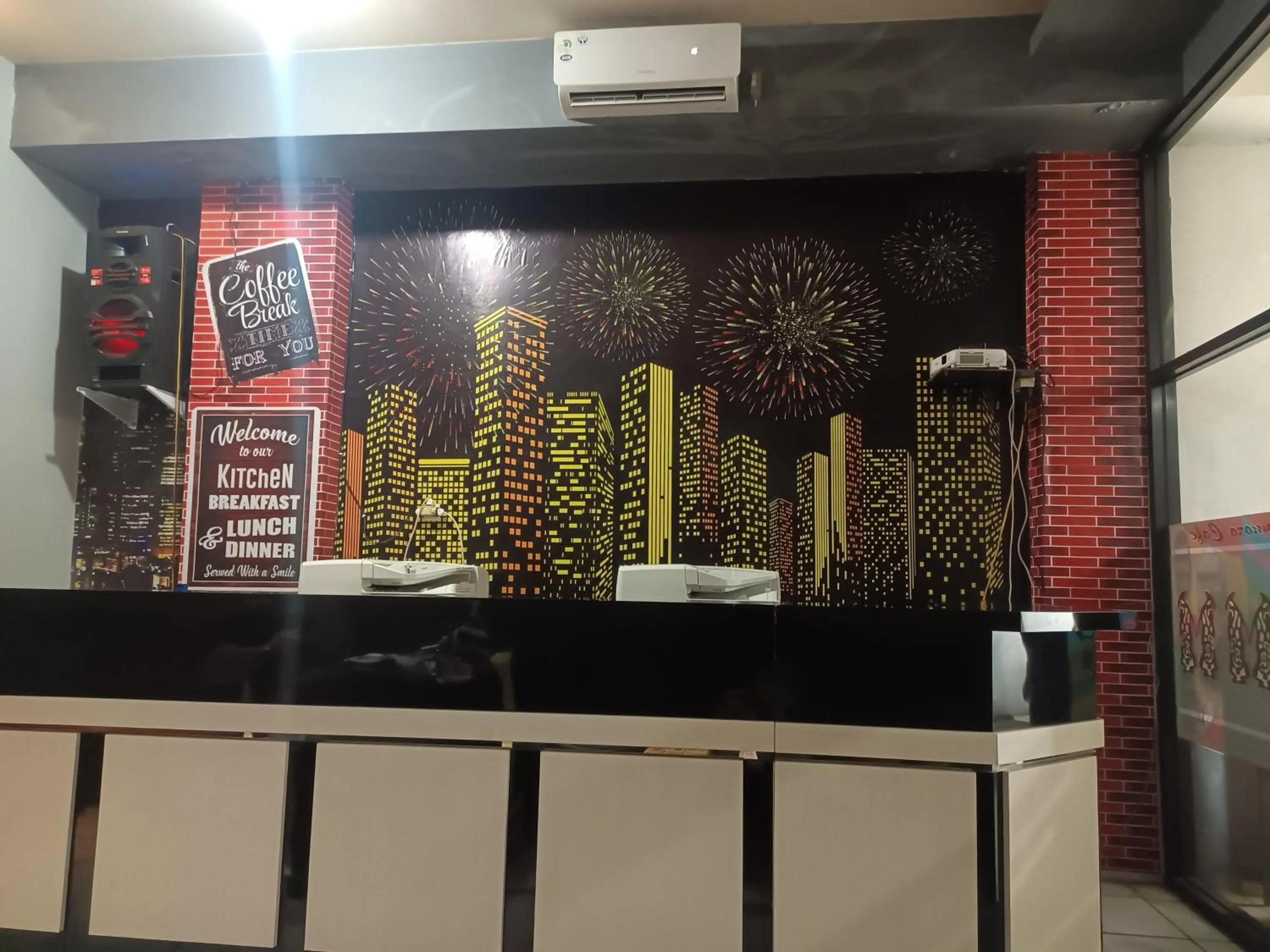 Lobby or reception in OYO 93090 Multi Plus Inn