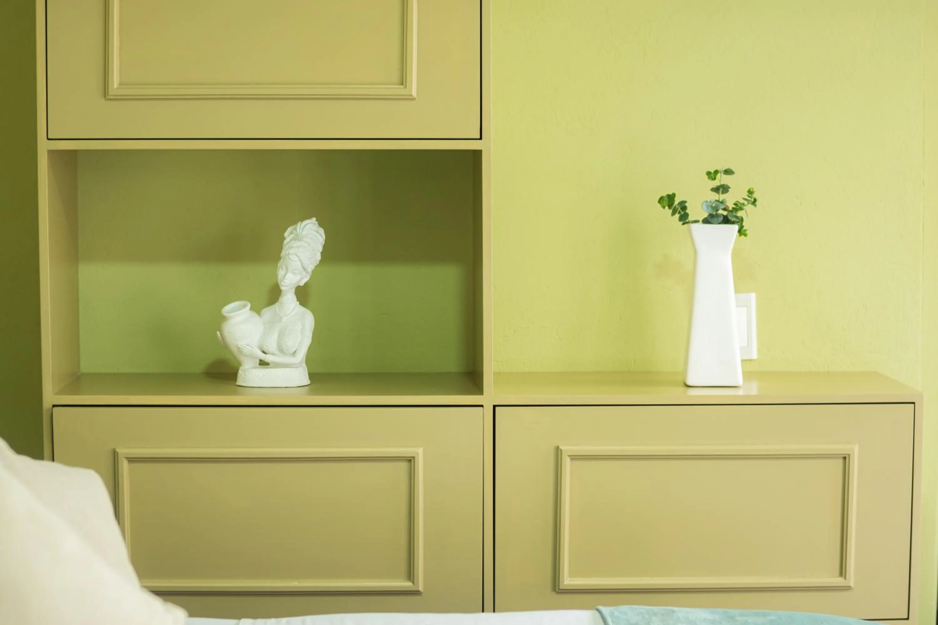 Photo of the whole room in Hotel Chromatic