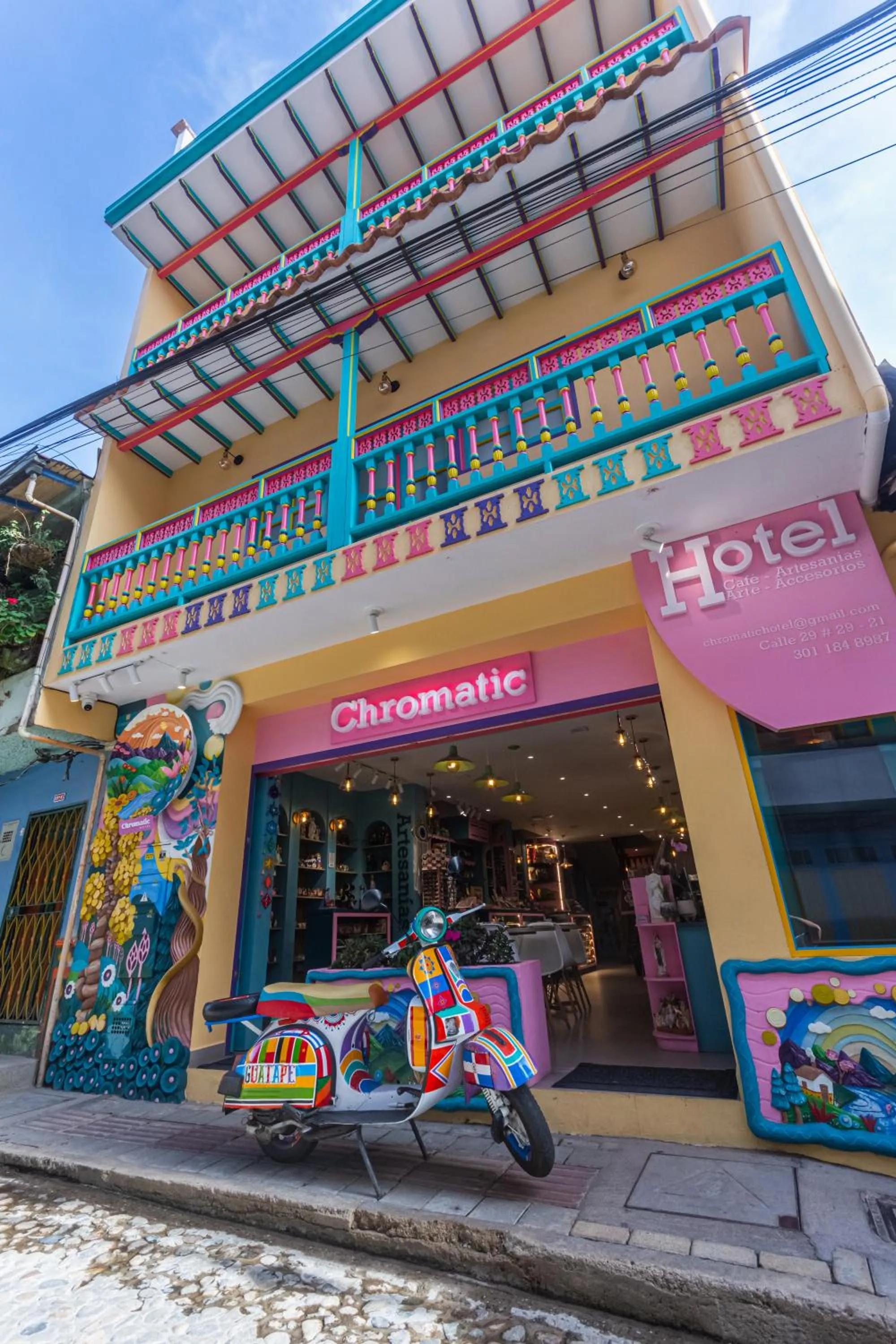 Property building in Hotel Chromatic