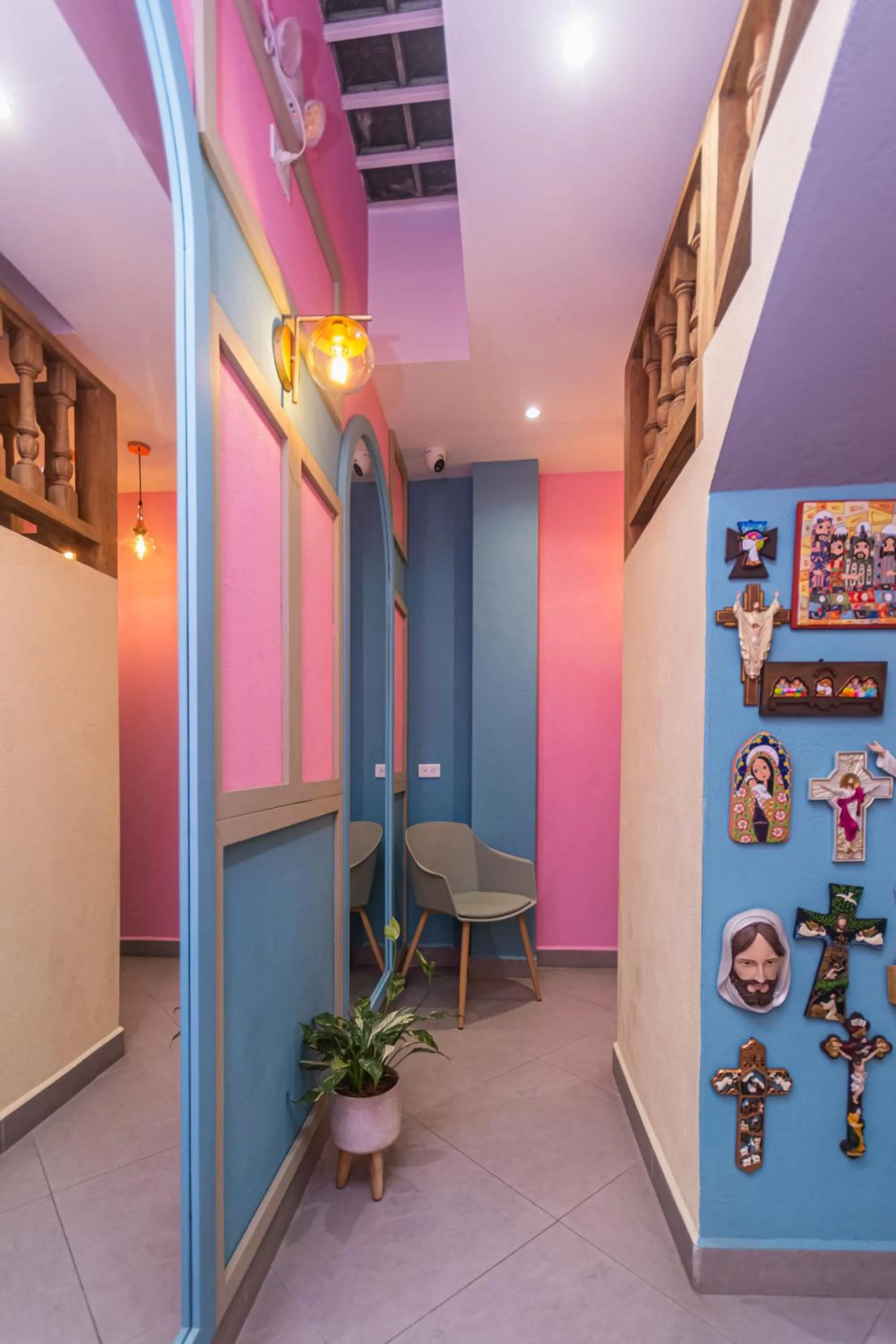 Shopping Area in Hotel Chromatic