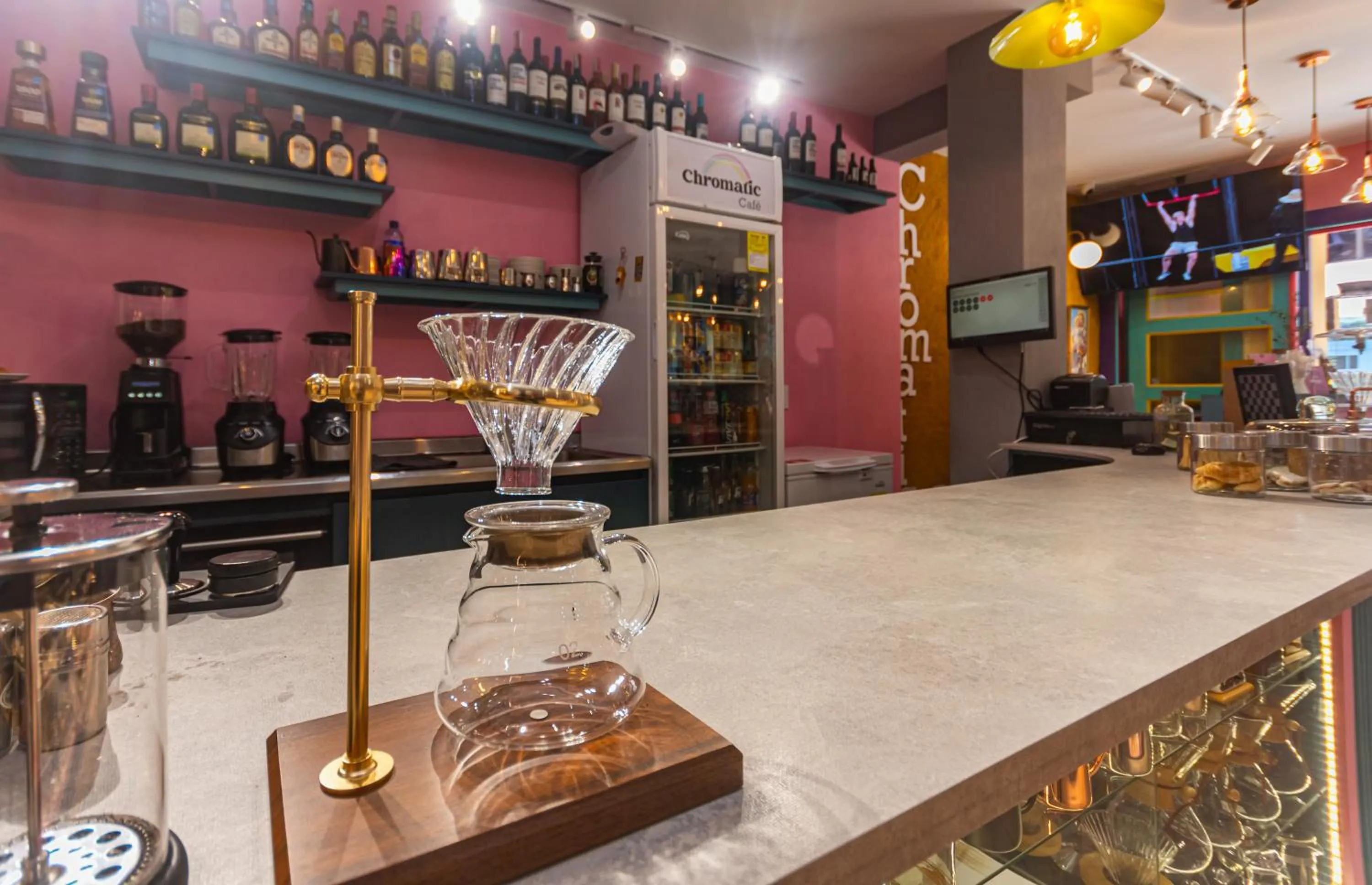 Food and drinks in Hotel Chromatic