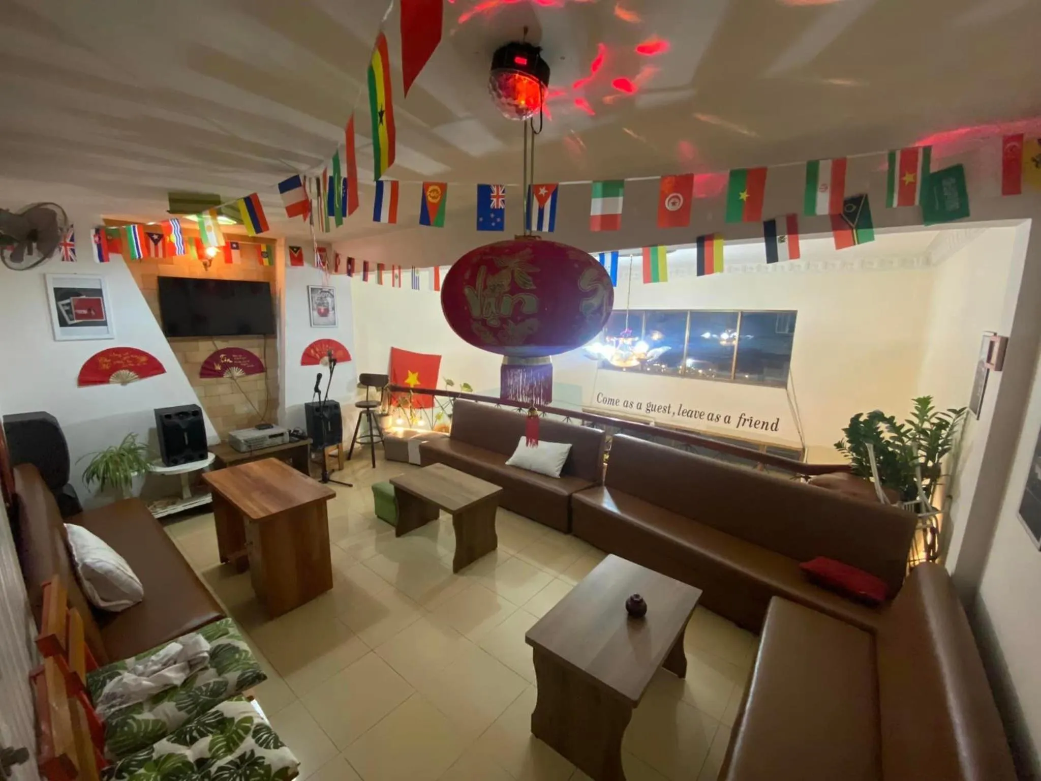 Karaoke in Mr.Happy Homestay