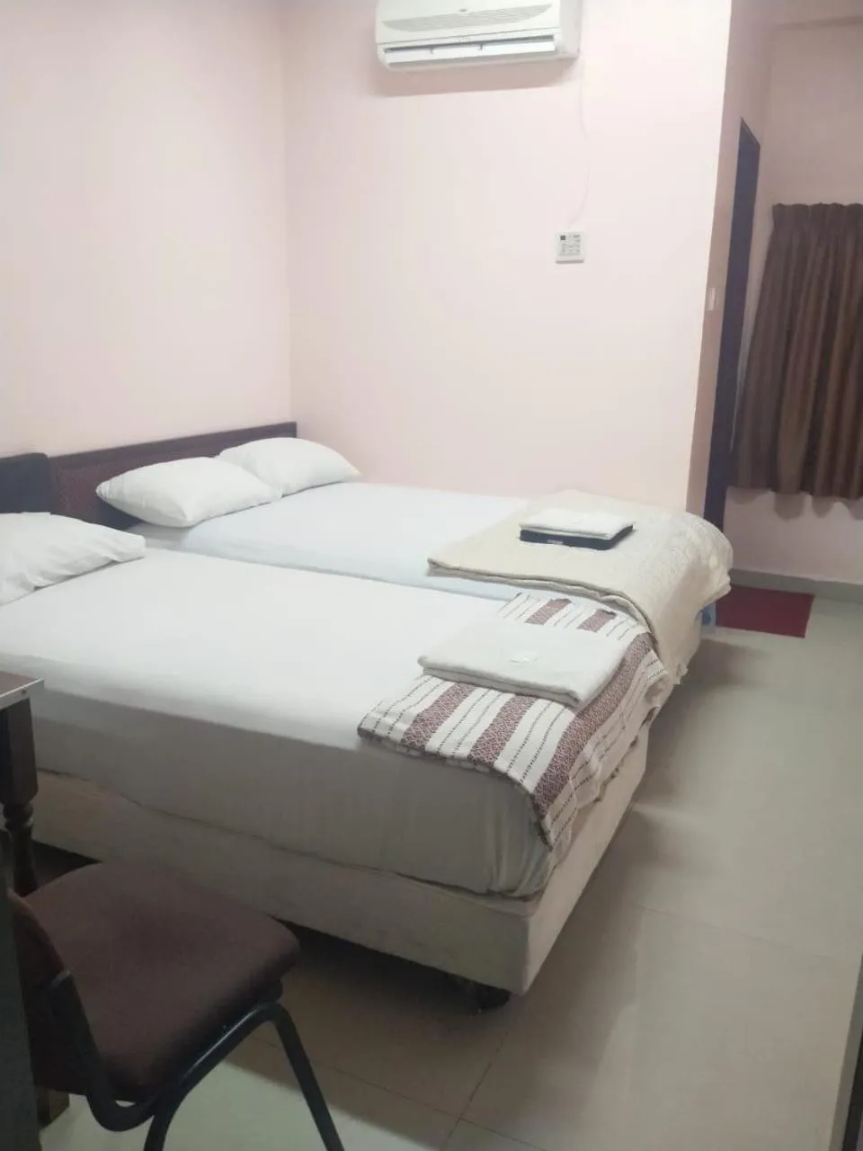 Bedroom, Bed in Hotel O Bintang Inns