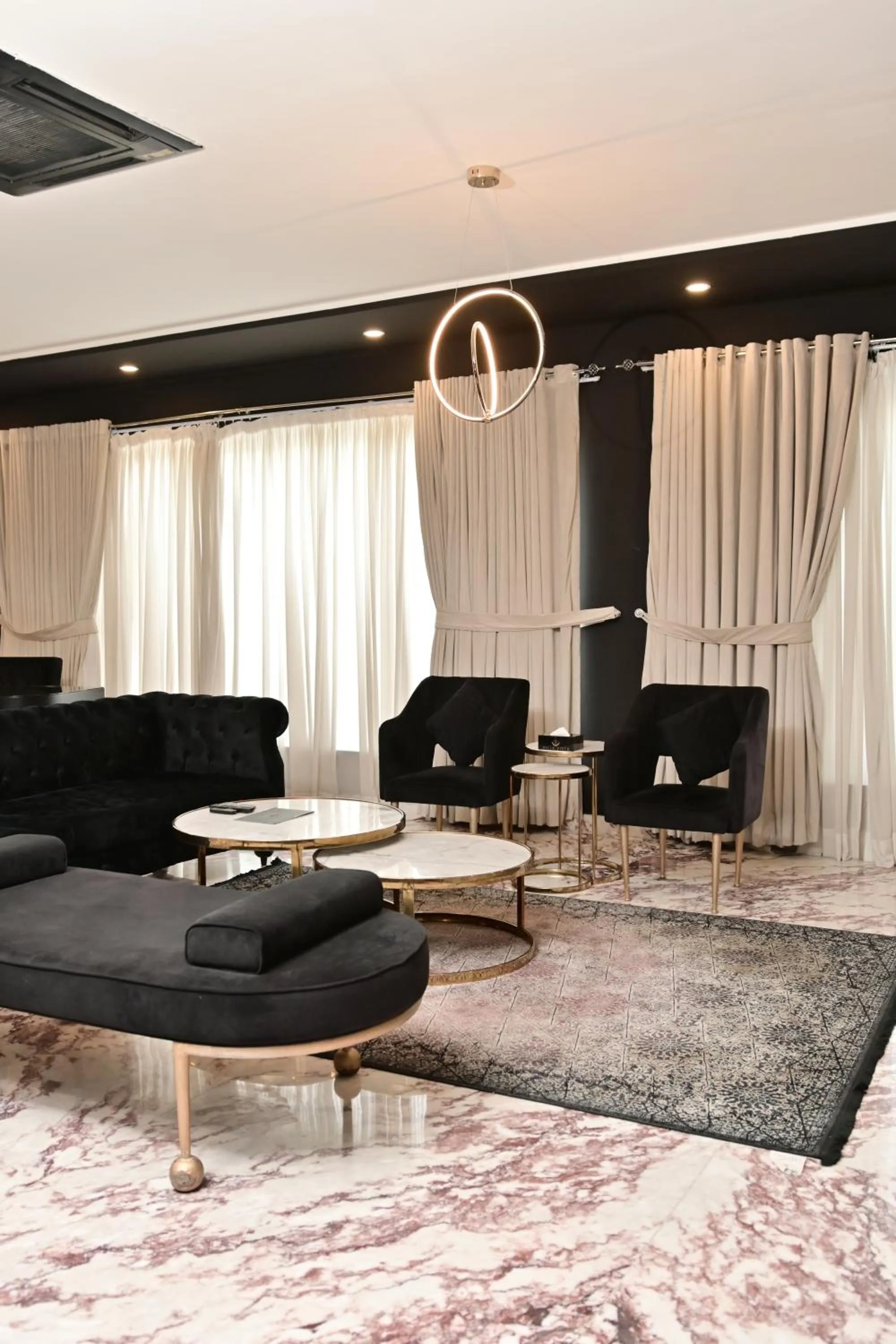 Seating area in Villa Vista