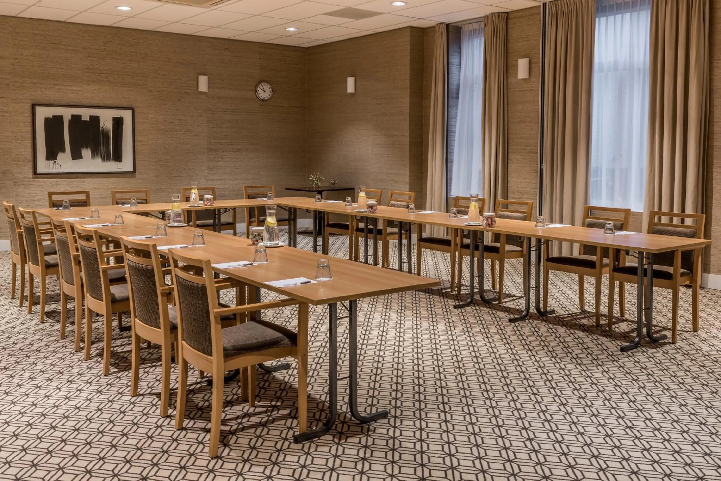 Business facilities in Sandton Eindhoven Centre - Private parking