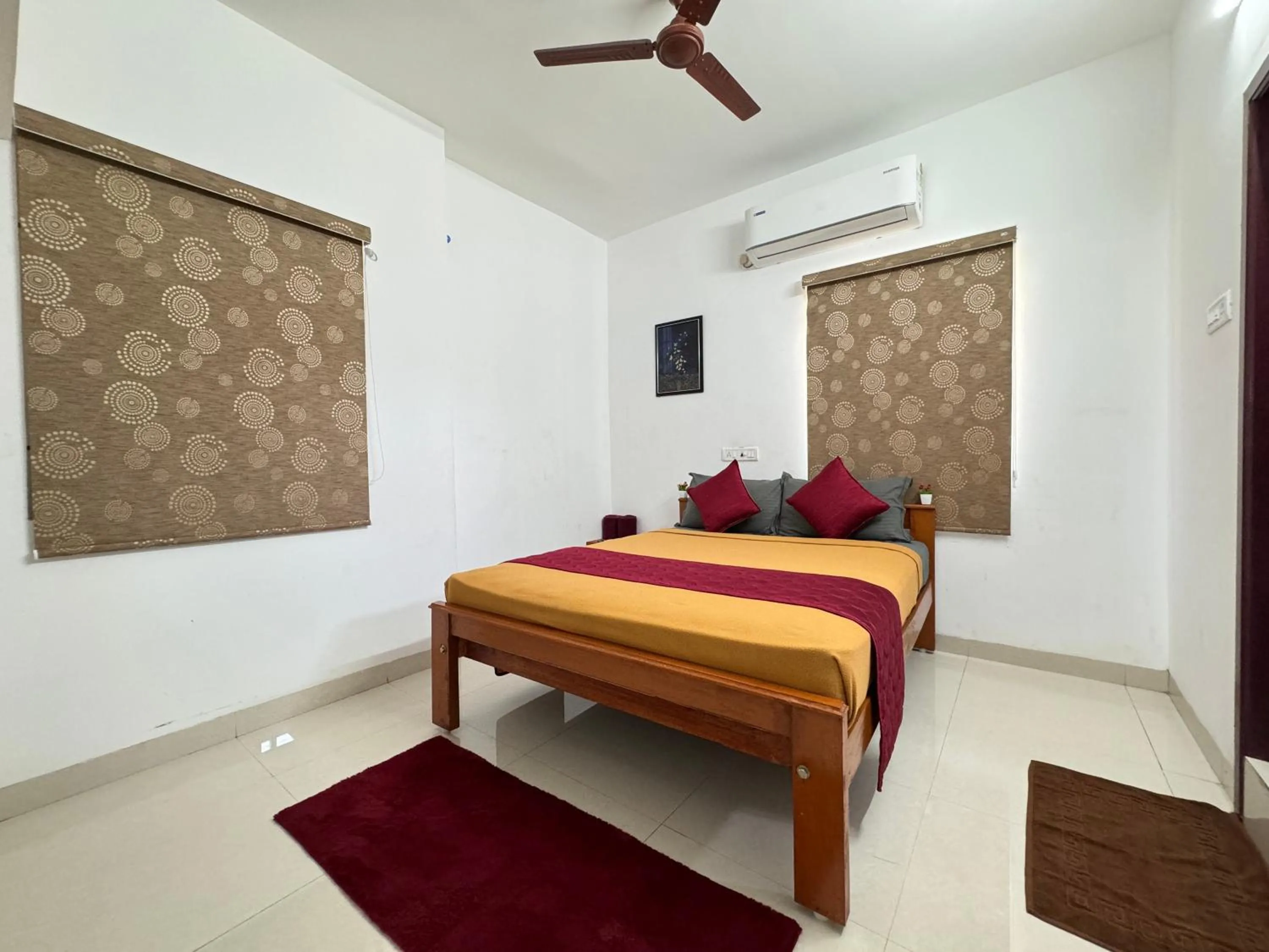 Bed in Royal Beach Service Apartment