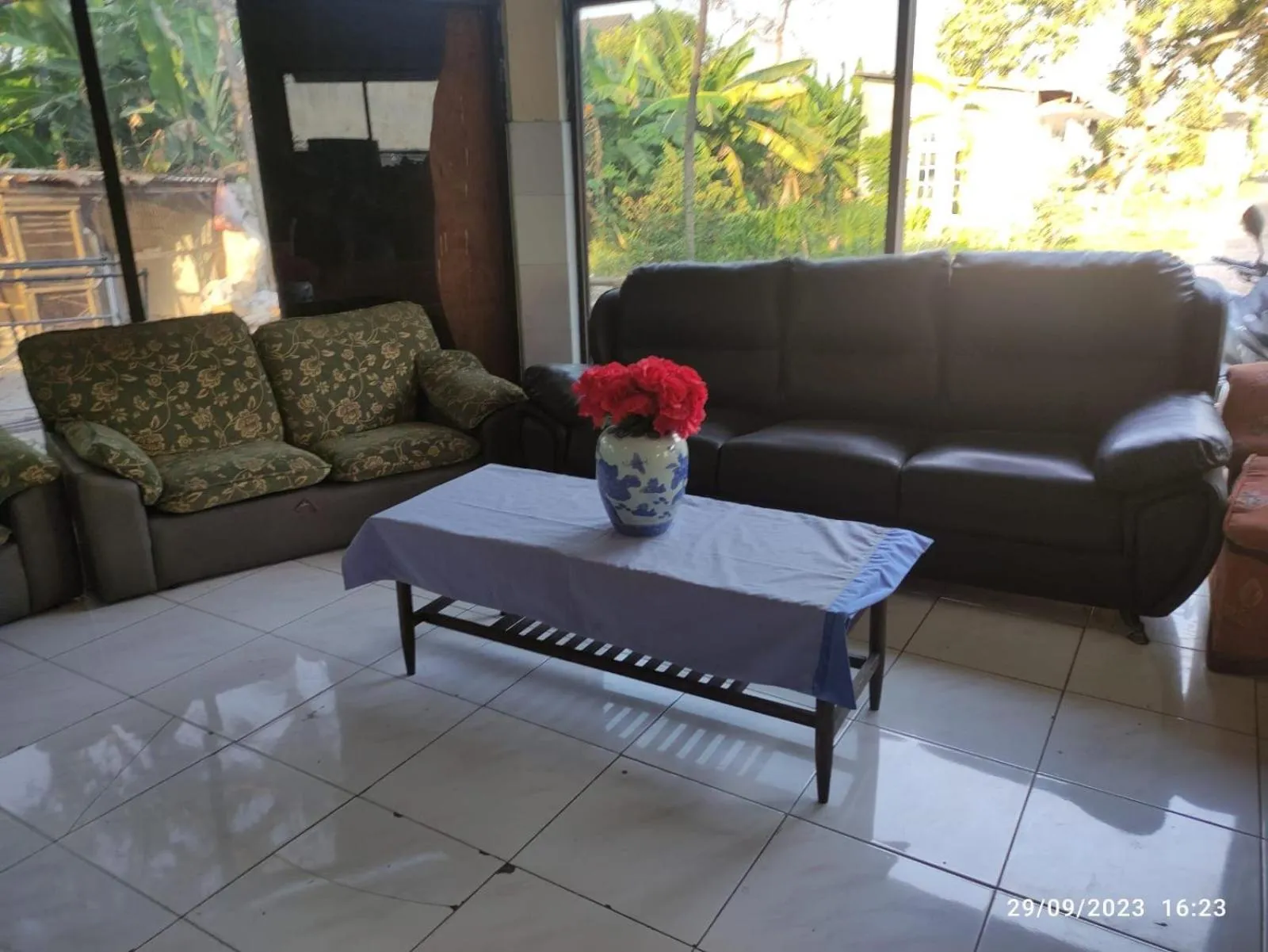 Facade/entrance in Hotel O Homestay Sehat