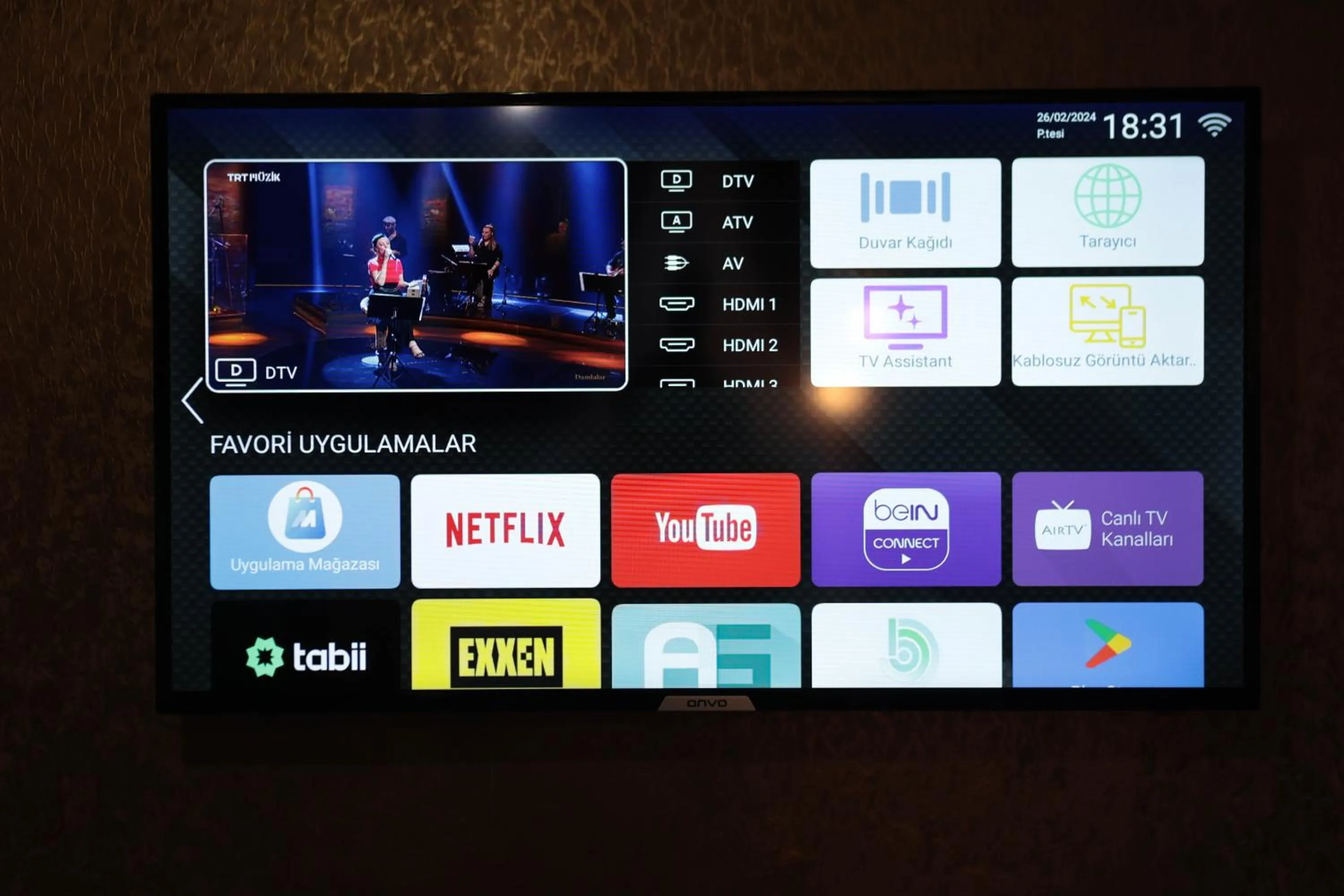 TV and multimedia in City Night Suites & Hotels