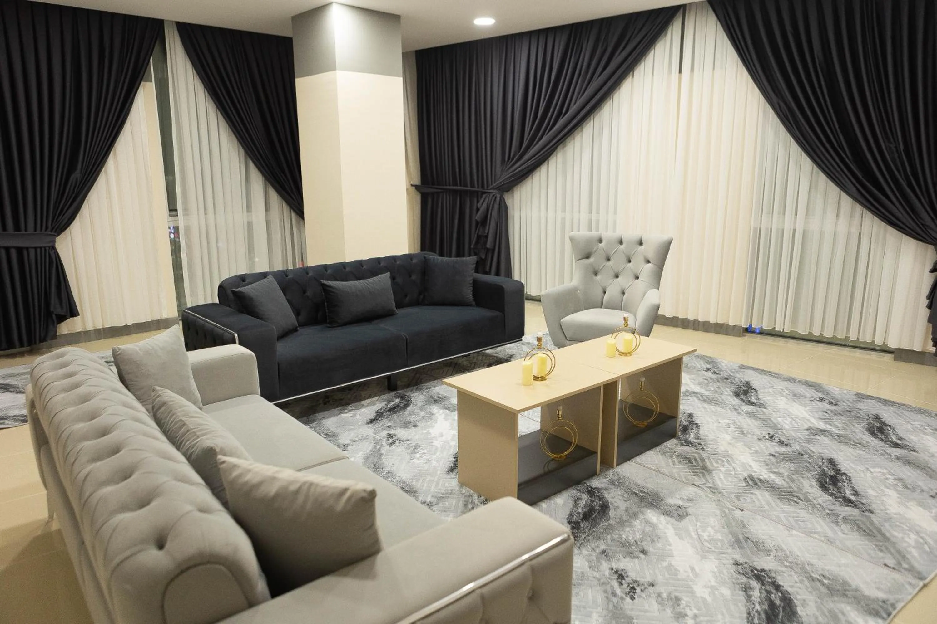Living room in City Night Suites & Hotels