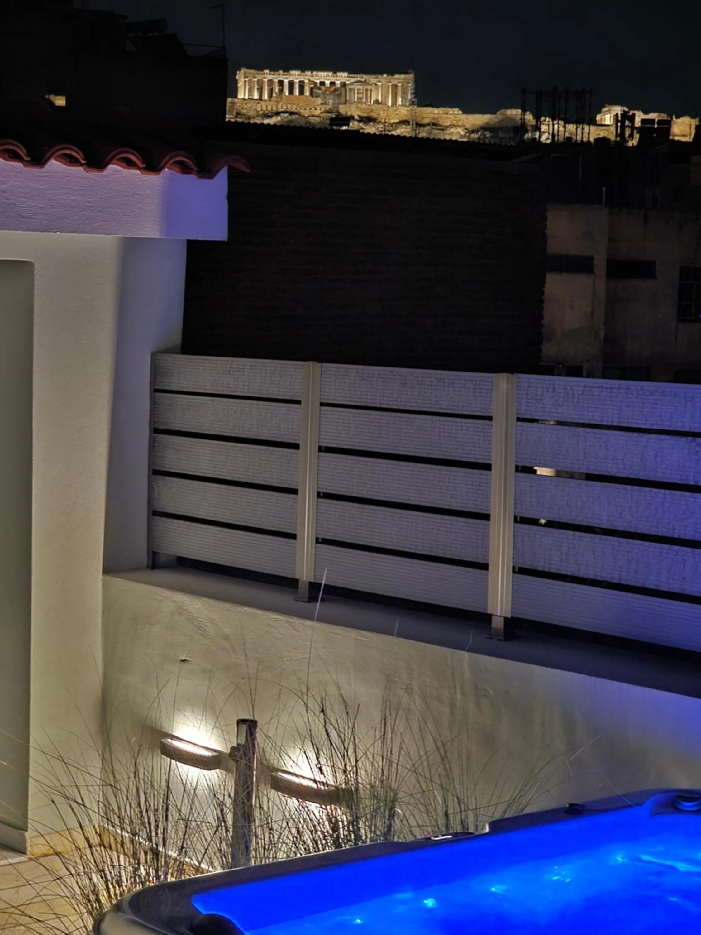 Night in MEDLEY Conceptual Living & Spa