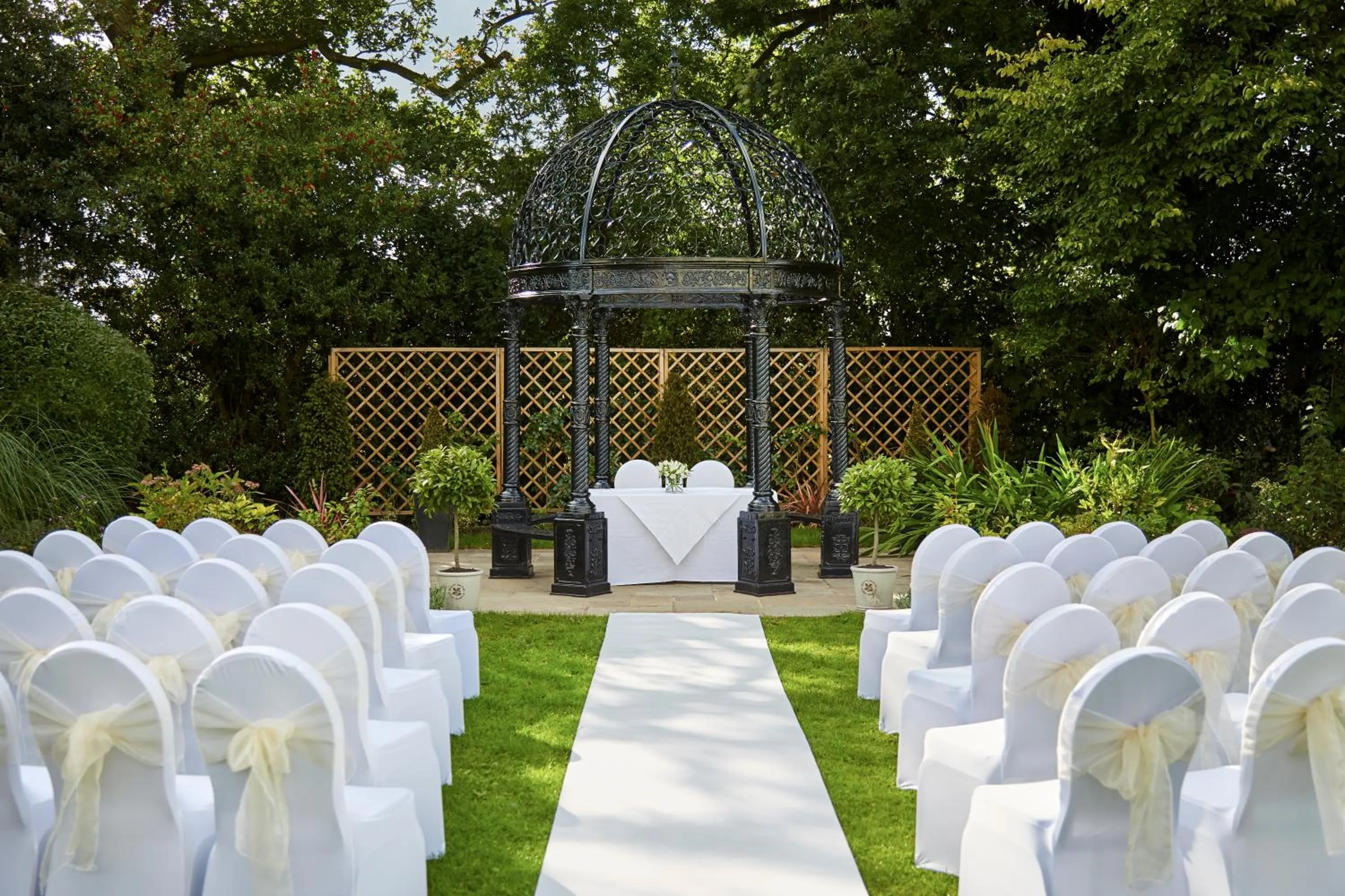 wedding in Macdonald Craxton Wood Hotel & Spa