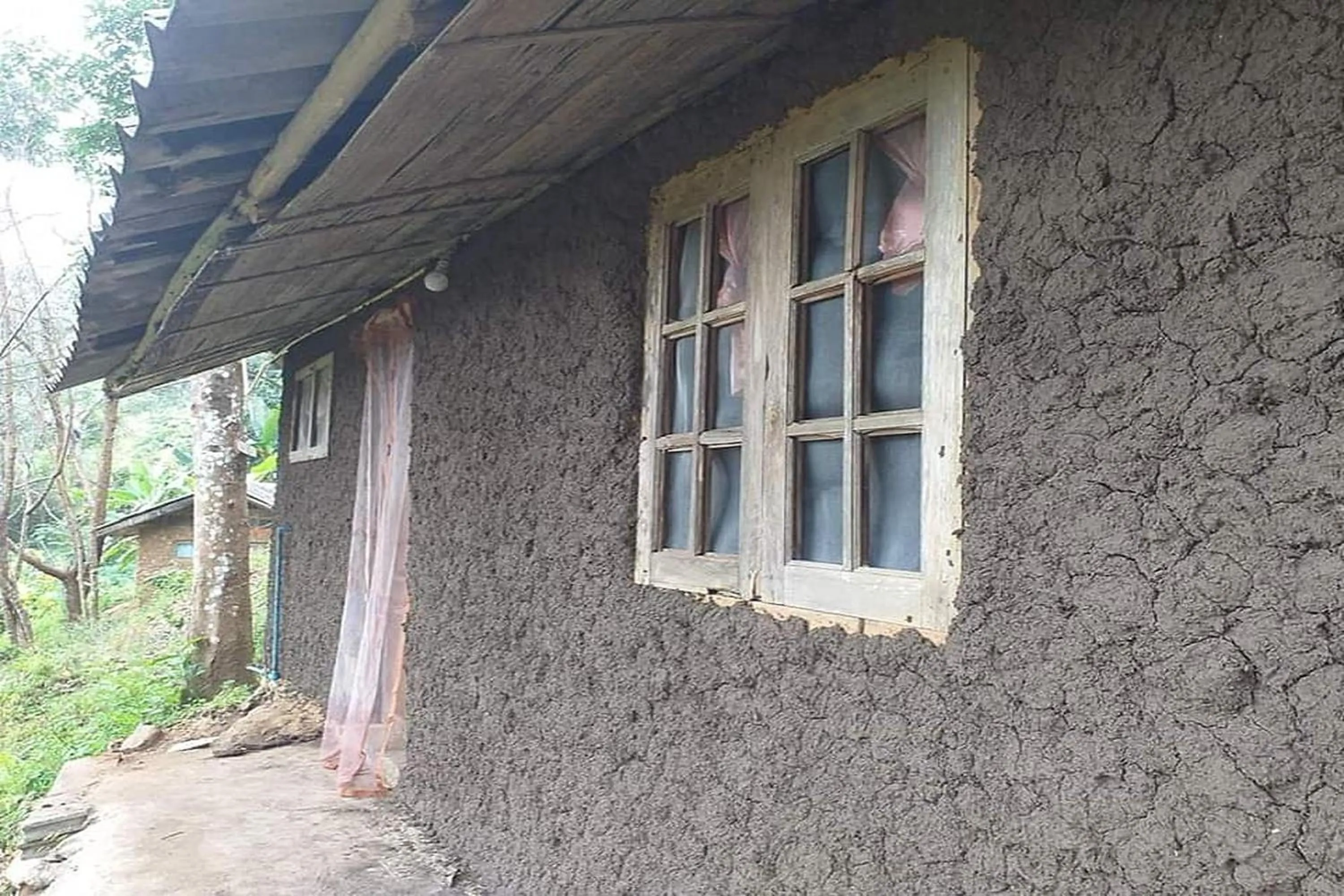 Property building in Doi PuMuen LAHU Homestay