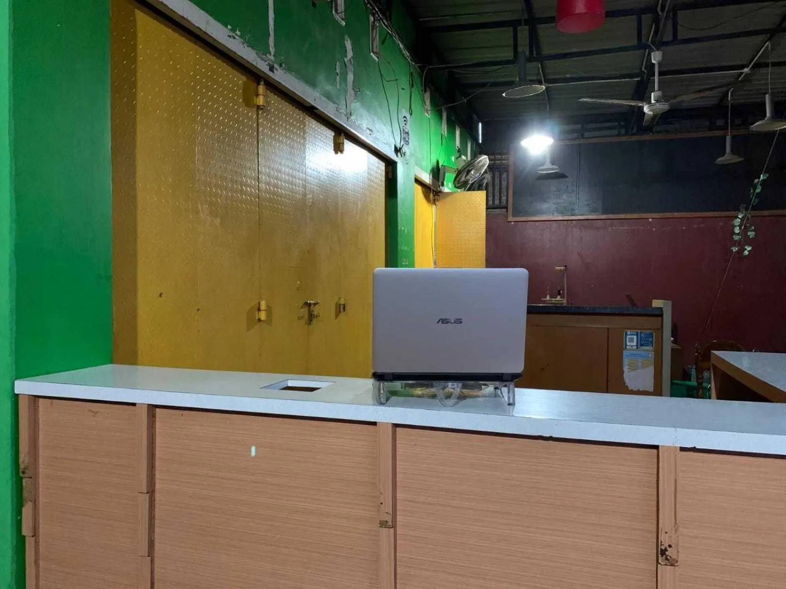 Lobby or reception in Hotel O Nur Homestay Syariah