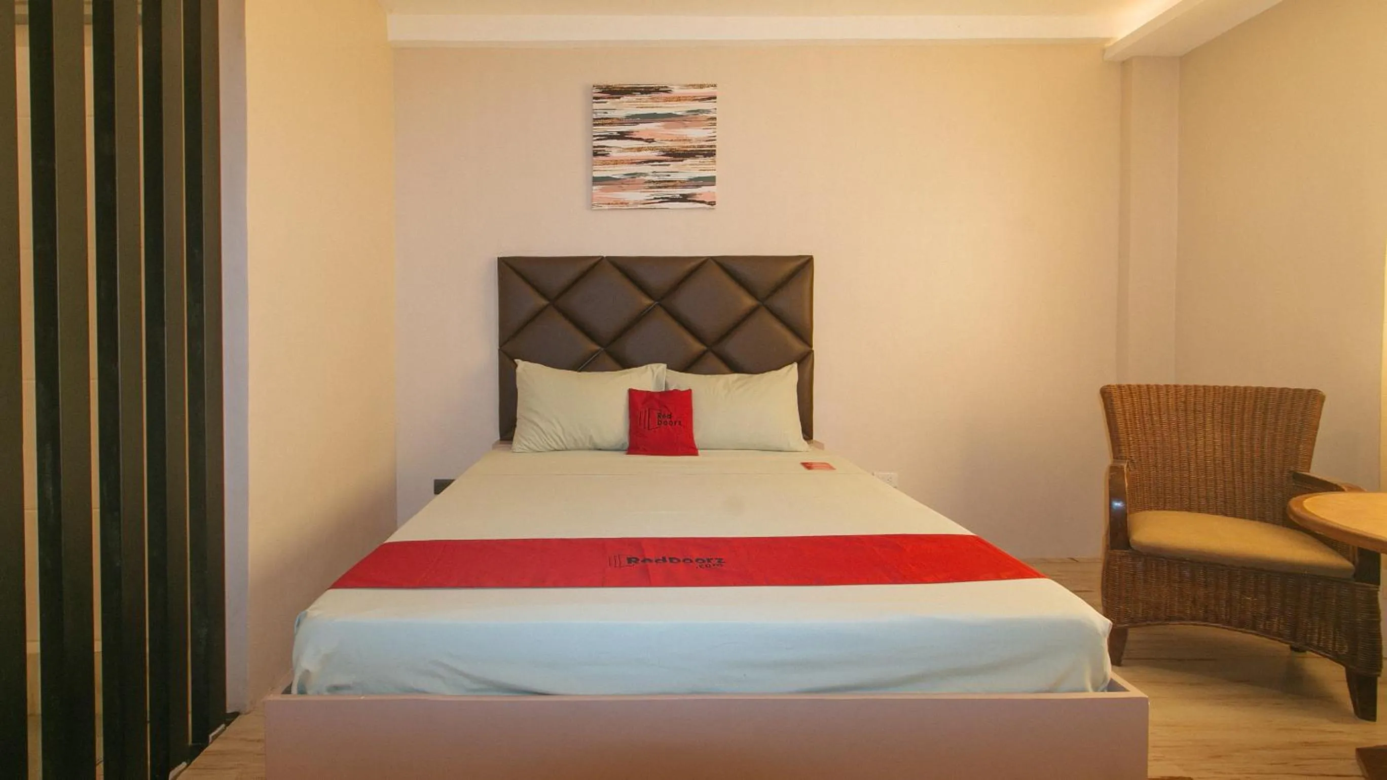 Bedroom, Bed in RedDoorz Plus at Seventy Five Inn Near Manila Airport