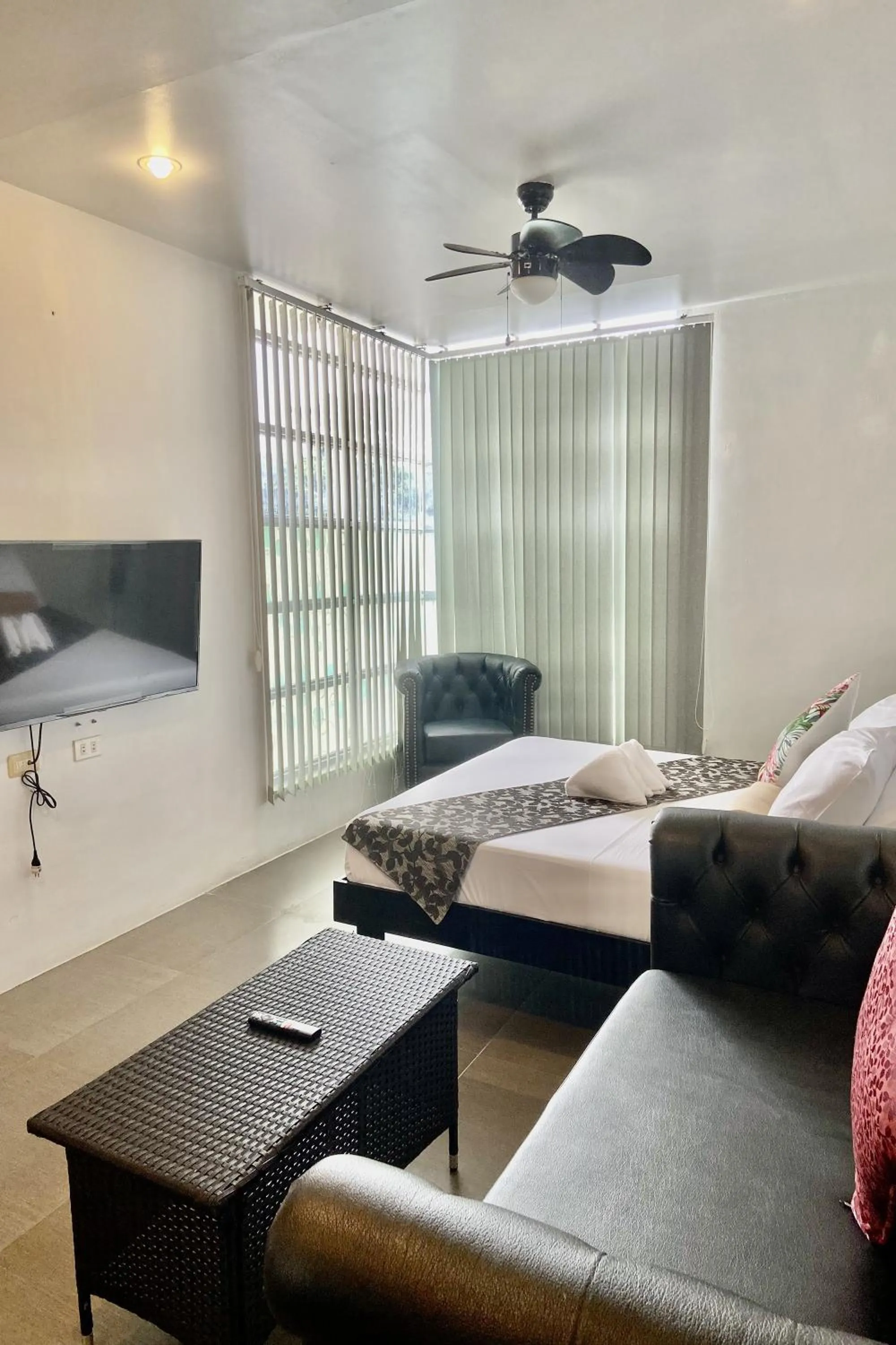 Bed in Micasa Lodge Palawan