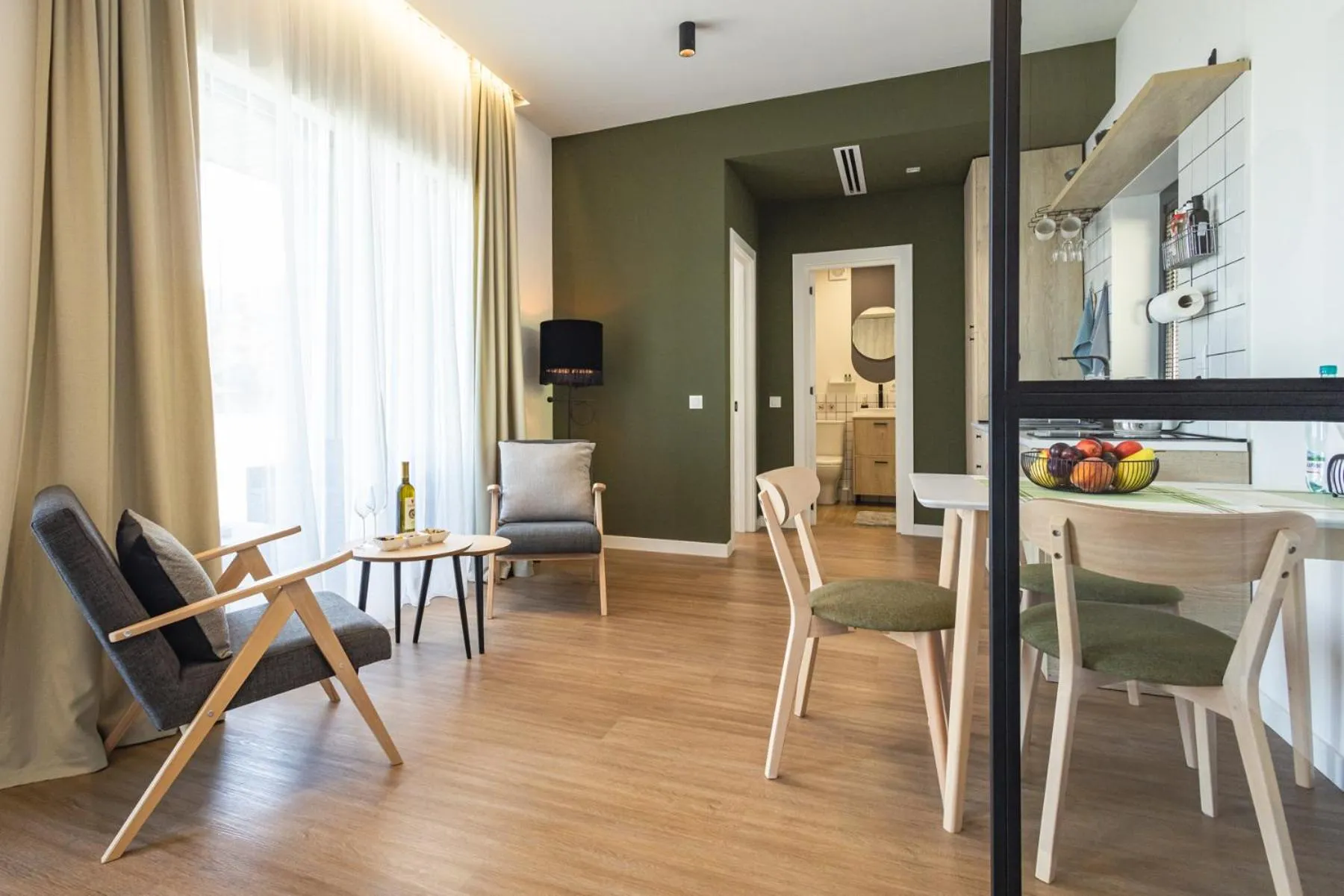 Kitchen or kitchenette in Apart Hotel Kundzuli