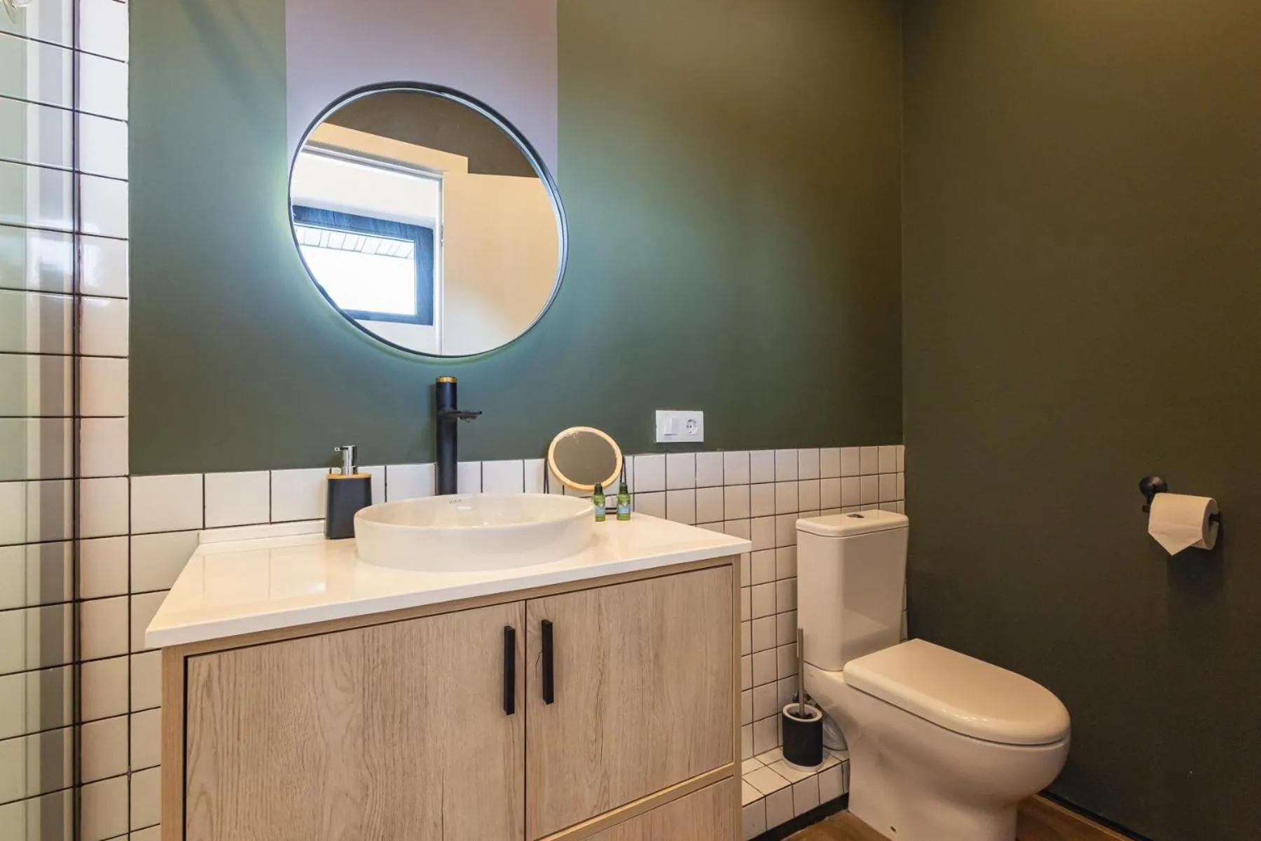 Toilet in Apart Hotel Kundzuli