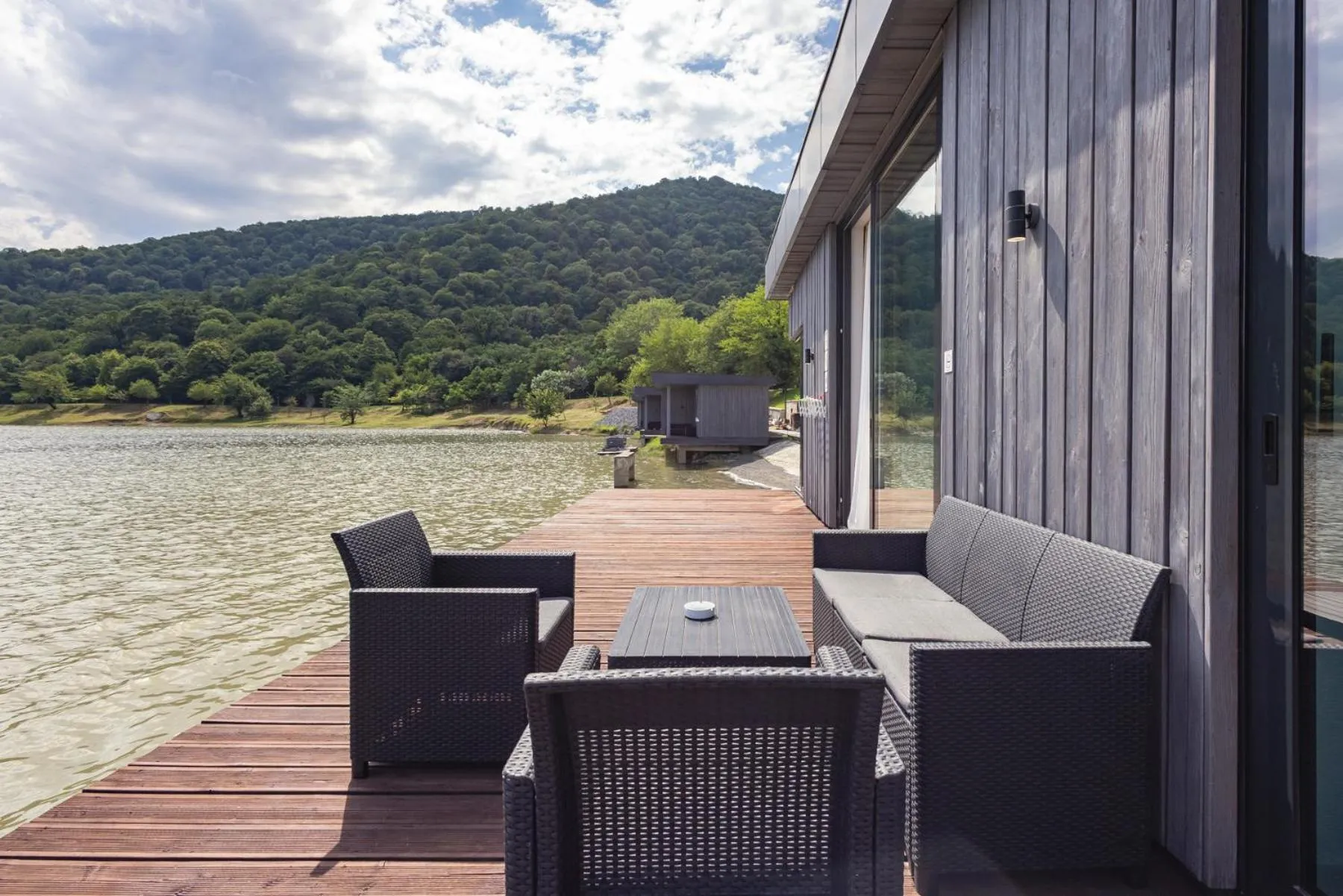 Balcony/Terrace in Apart Hotel Kundzuli