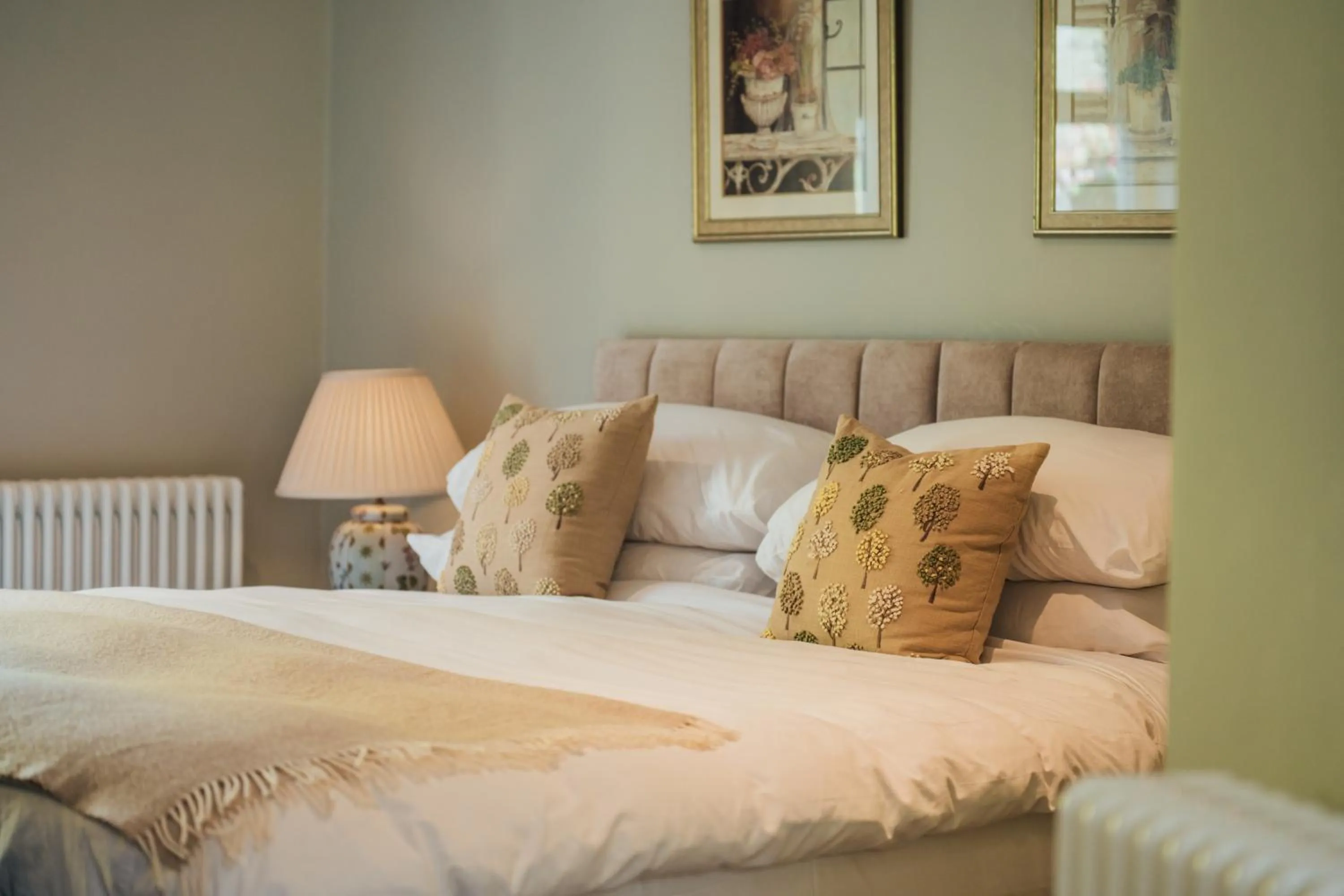 Bedroom, Bed in The Farthings Somerset