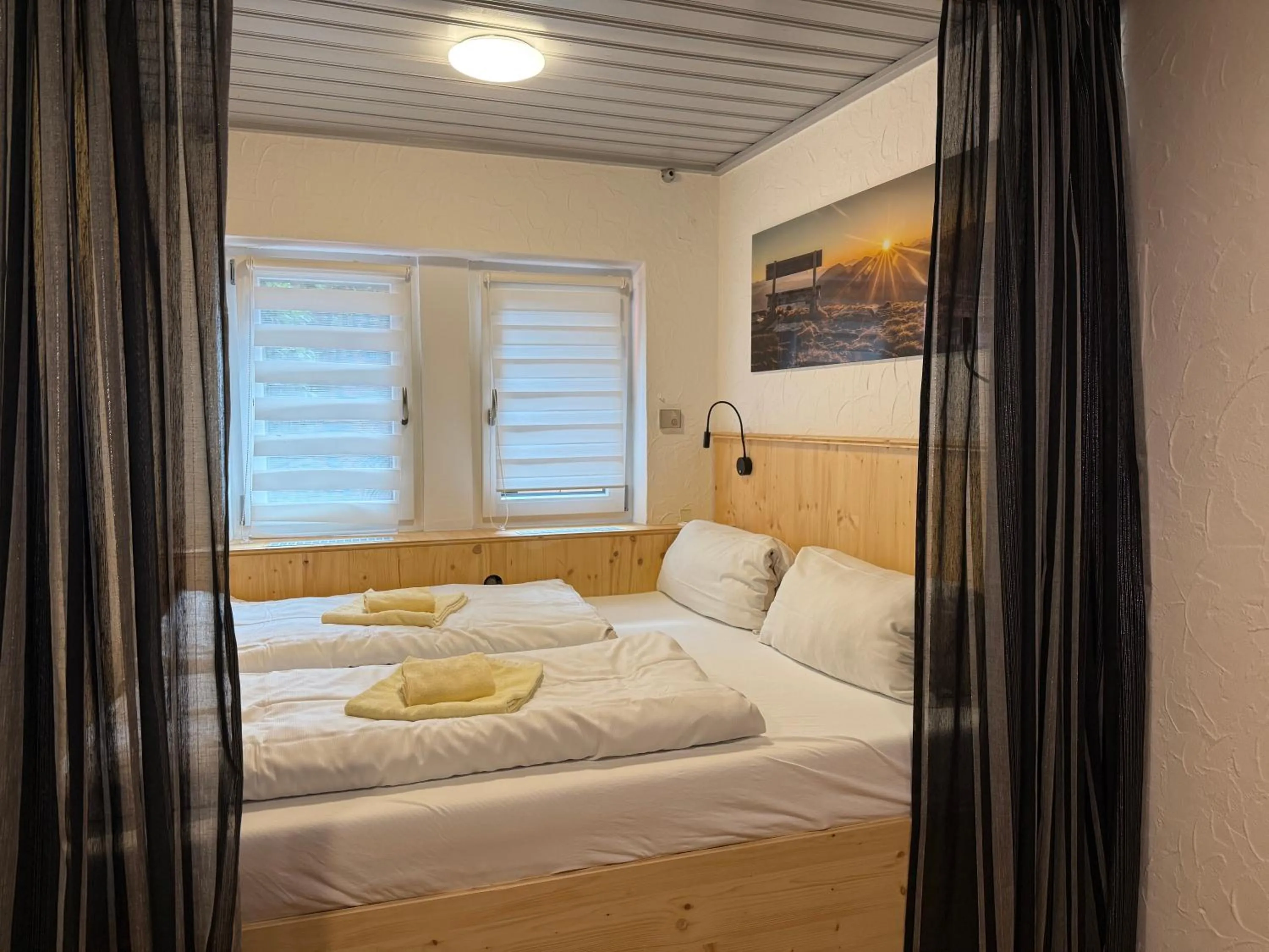 Photo of the whole room, Bed in Hotel Garni Forsthaus Ruhpolding