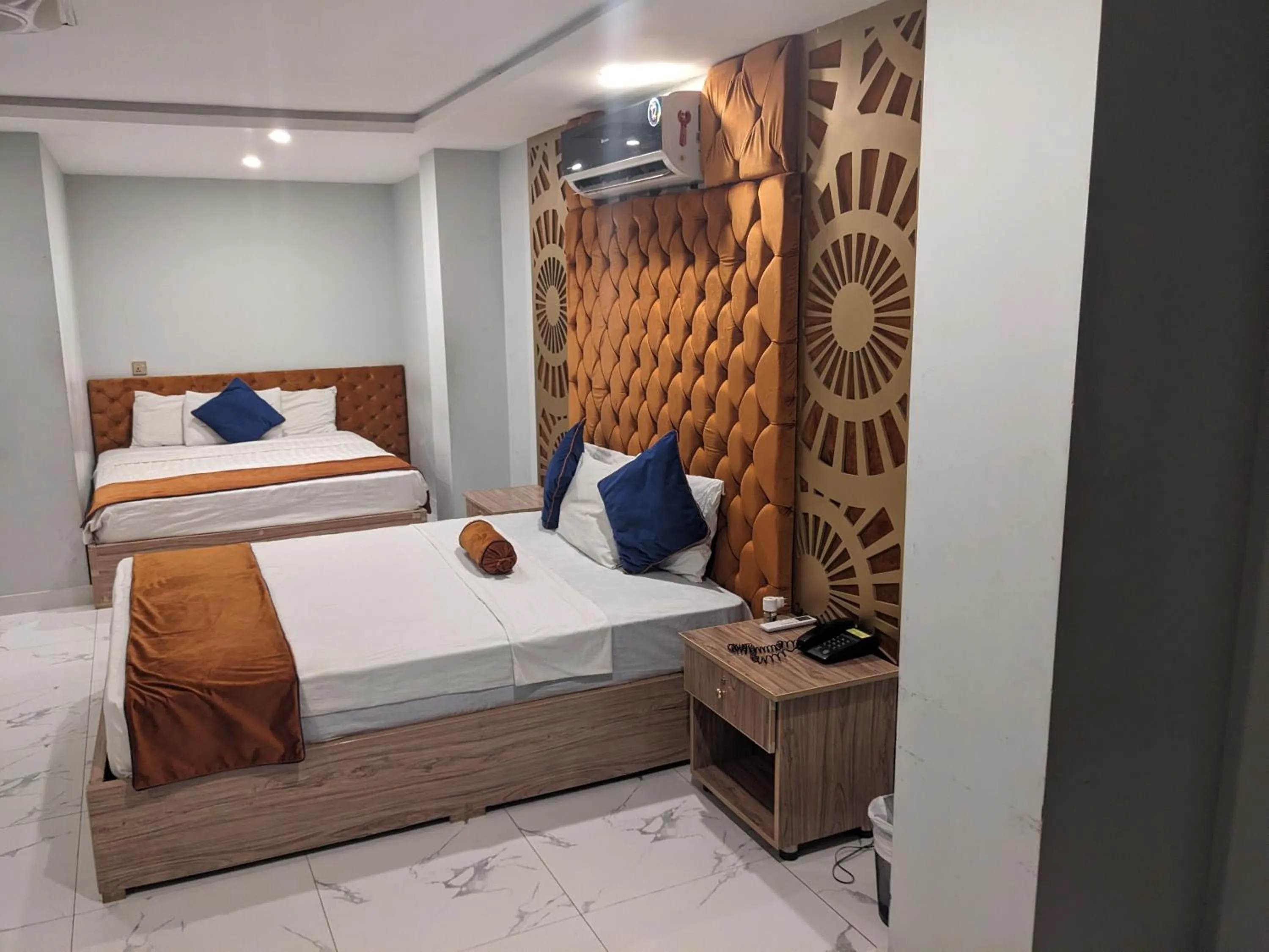 Bedroom, Bed in Nuva Hotel