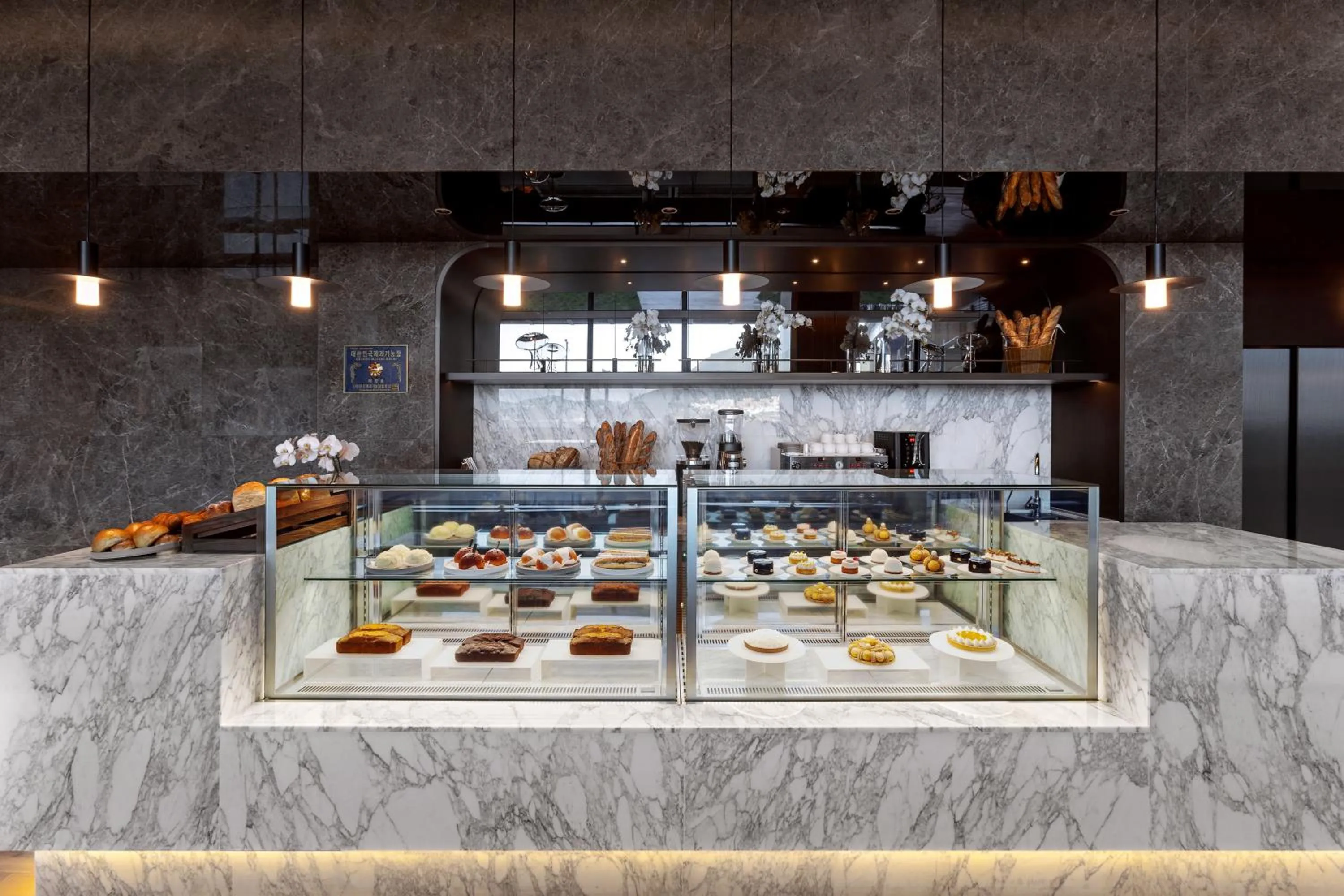 Restaurant/places to eat in Wyndham Grand Busan