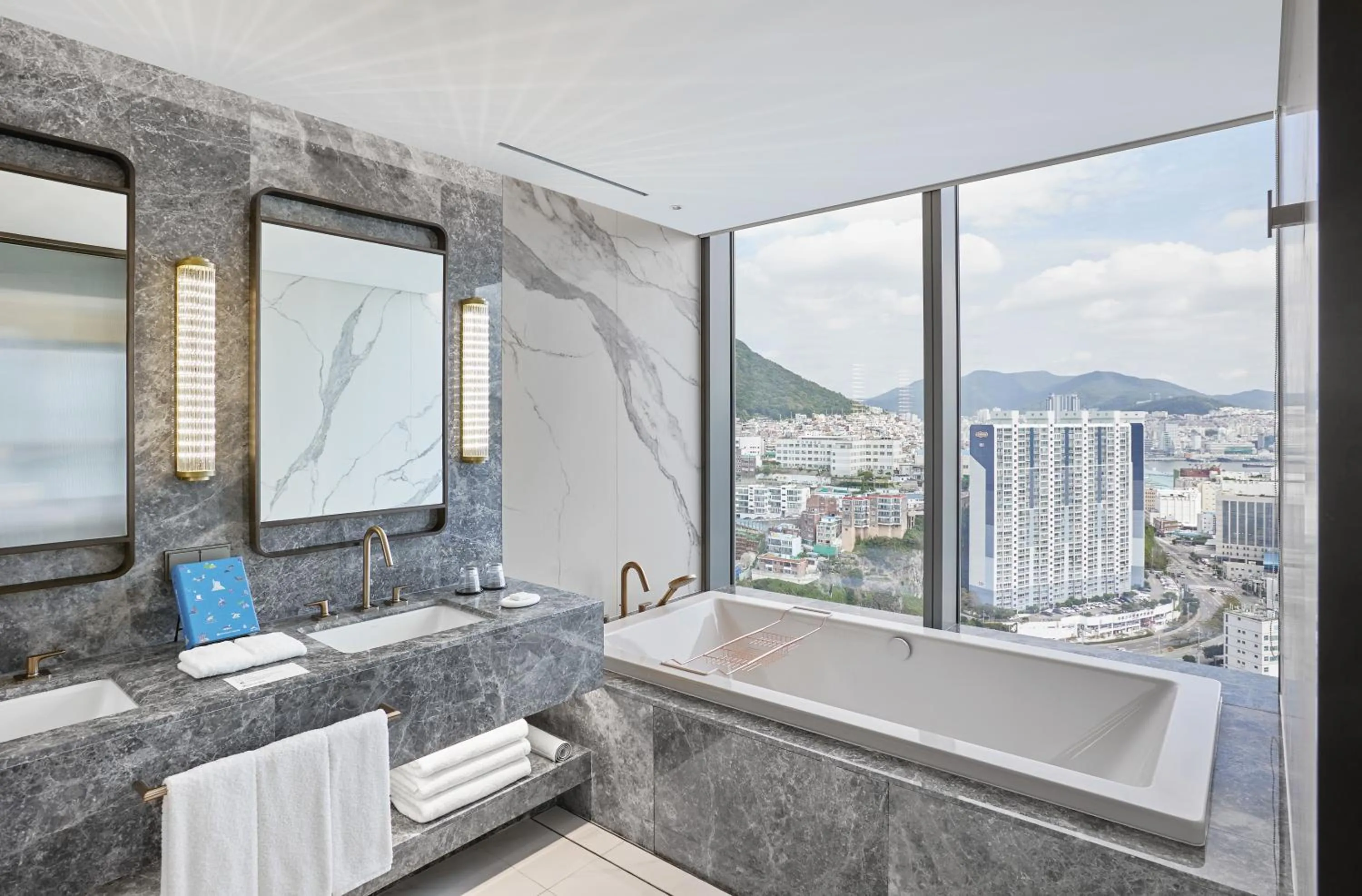 Bathroom in Wyndham Grand Busan