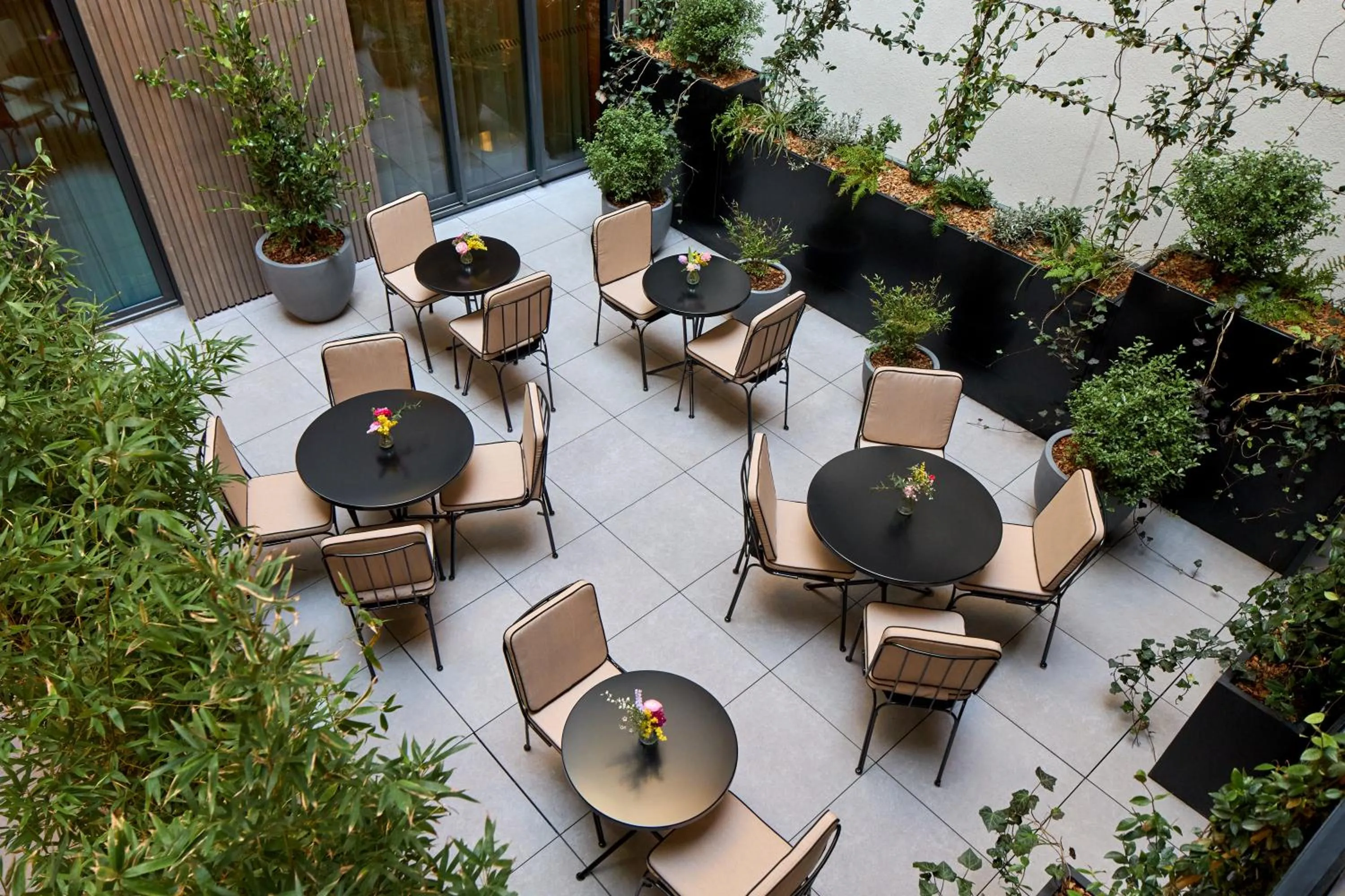 Garden in Maison Cassandre