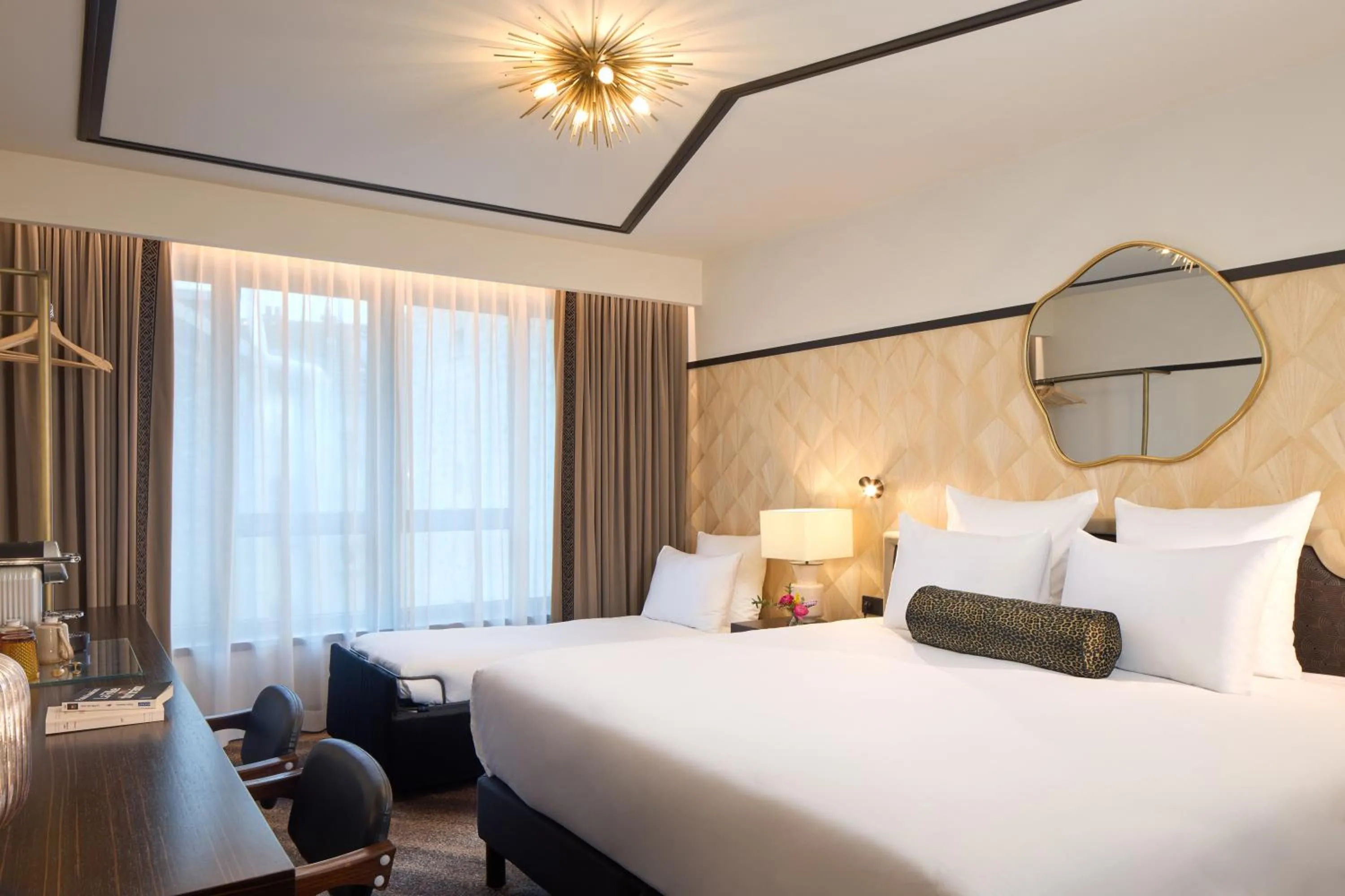 Bed in Maison Cassandre