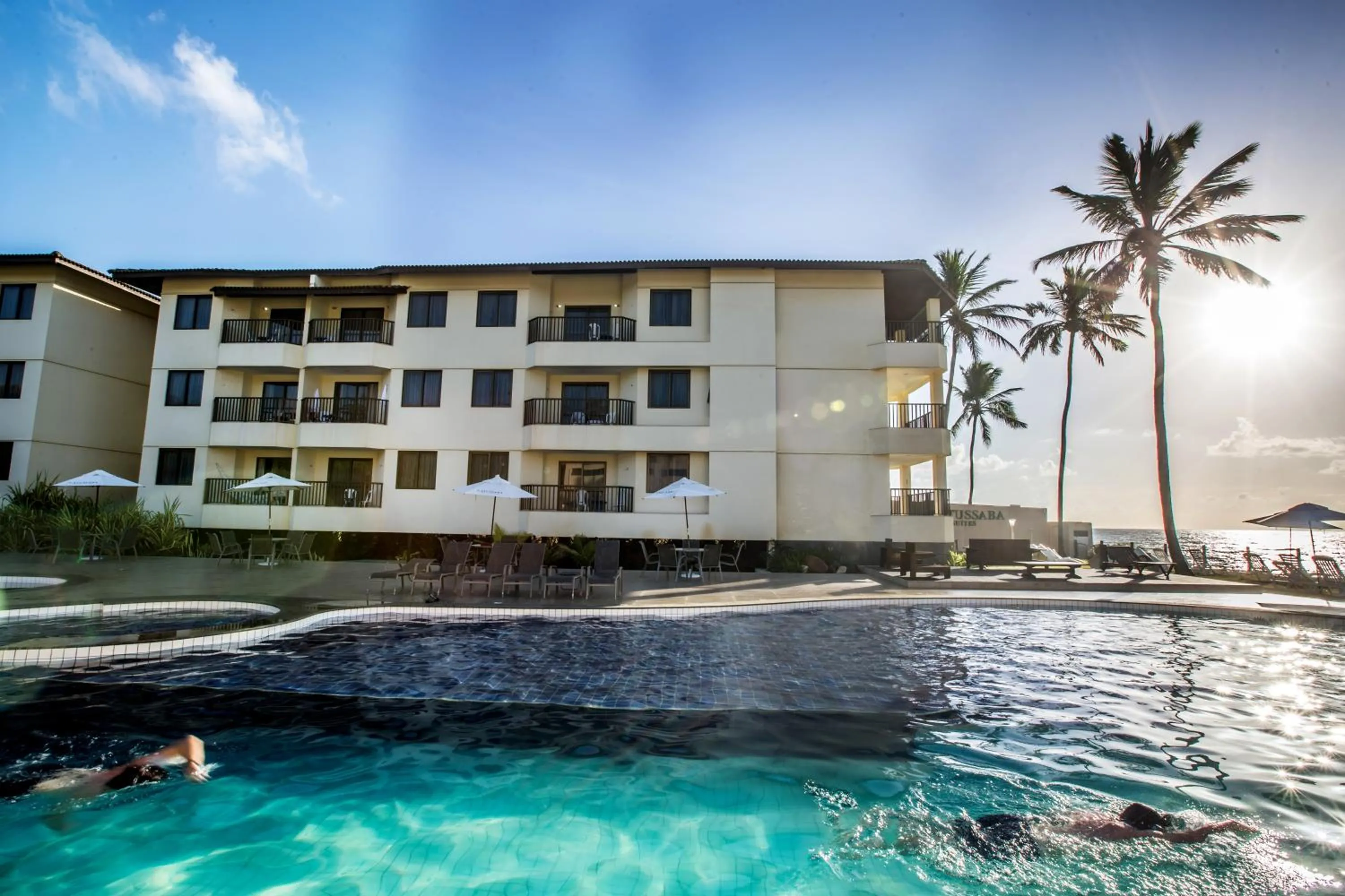 Property building in Catussaba Suítes Resort
