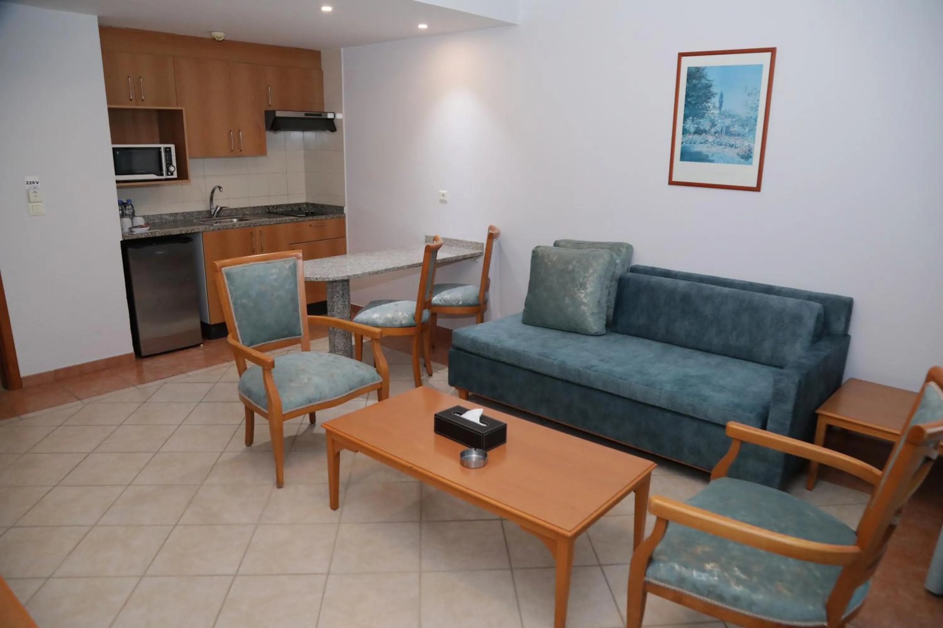 Kitchen or kitchenette in El Sheikh Suites Hotel