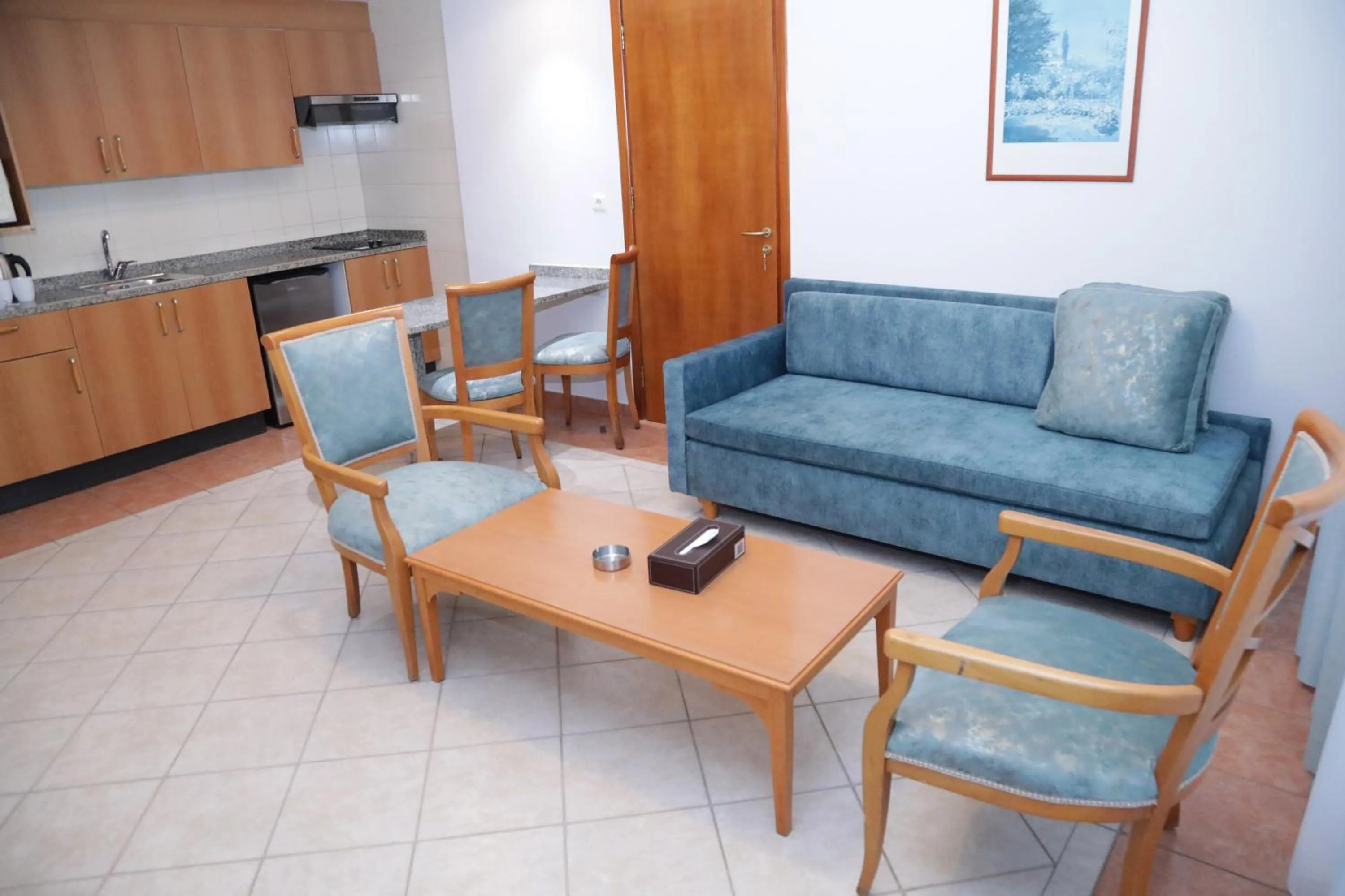 Kitchen or kitchenette in El Sheikh Suites Hotel