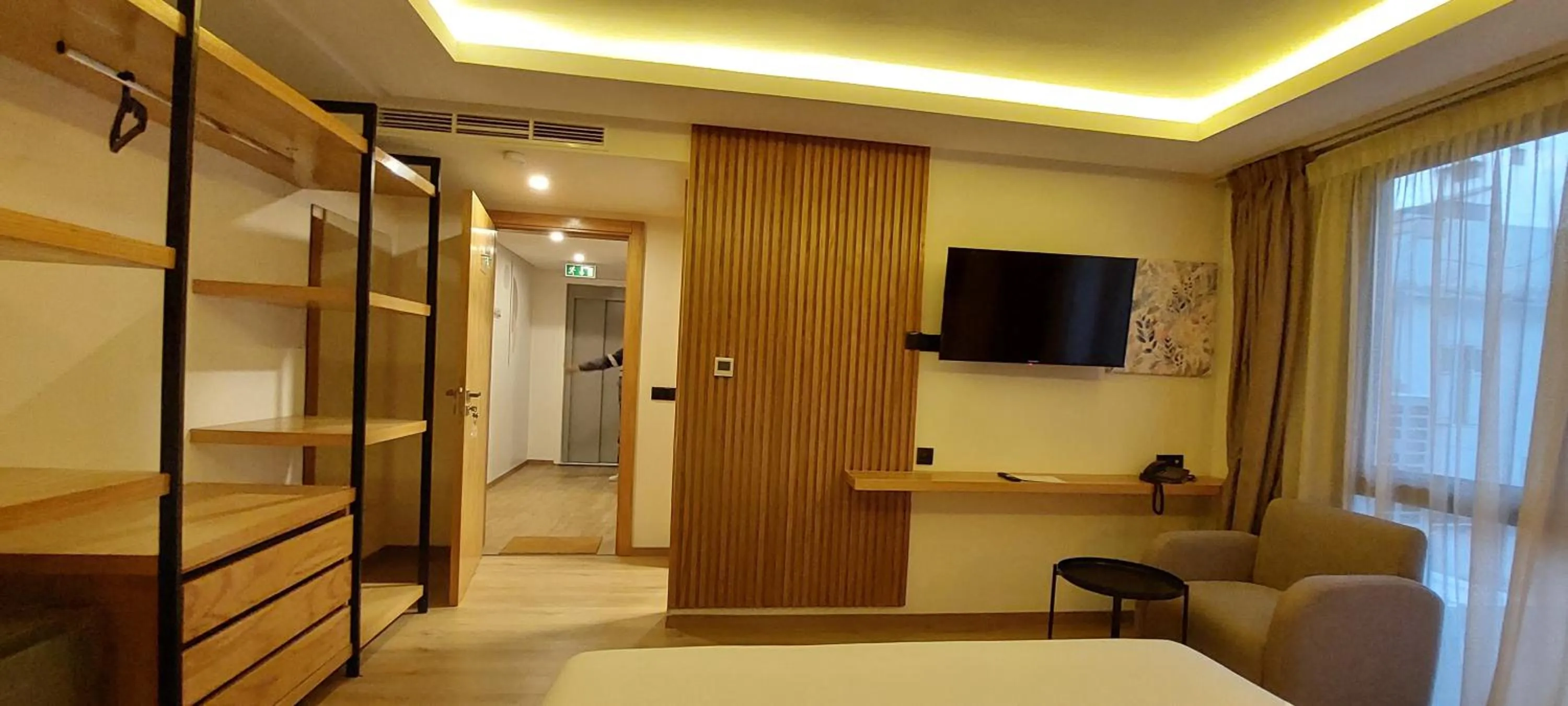 Communal lounge/ TV room, Bed in Unico Hotel & Spa Casablanca