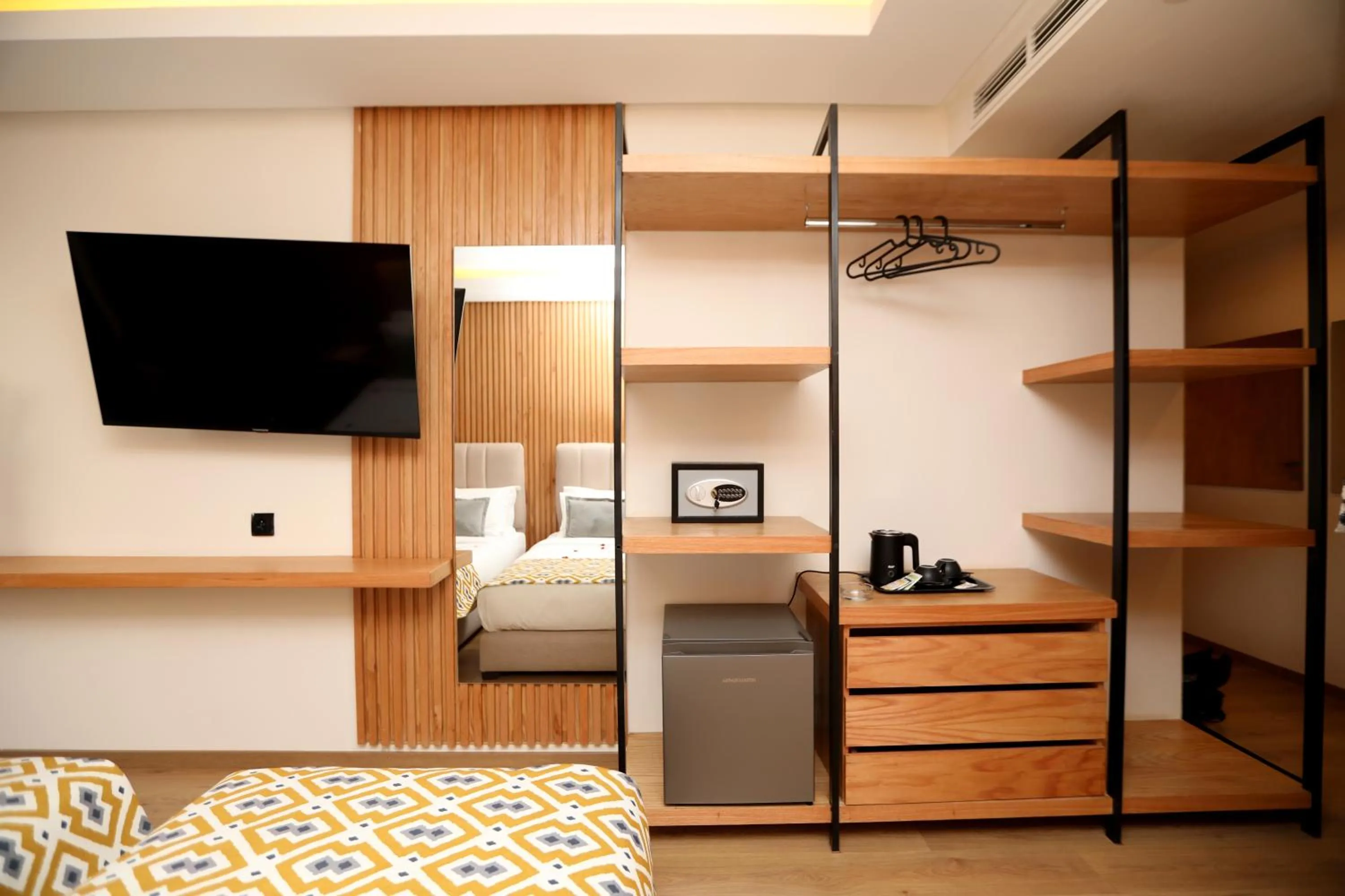 TV and multimedia, Bed in Unico Hotel & Spa Casablanca