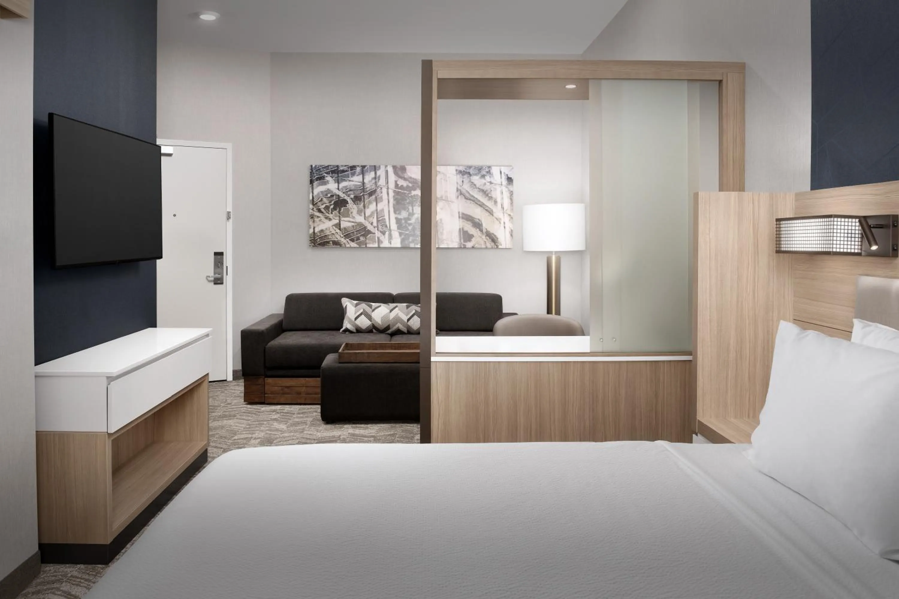 Bed in SpringHill Suites by Marriott Fayetteville I-95