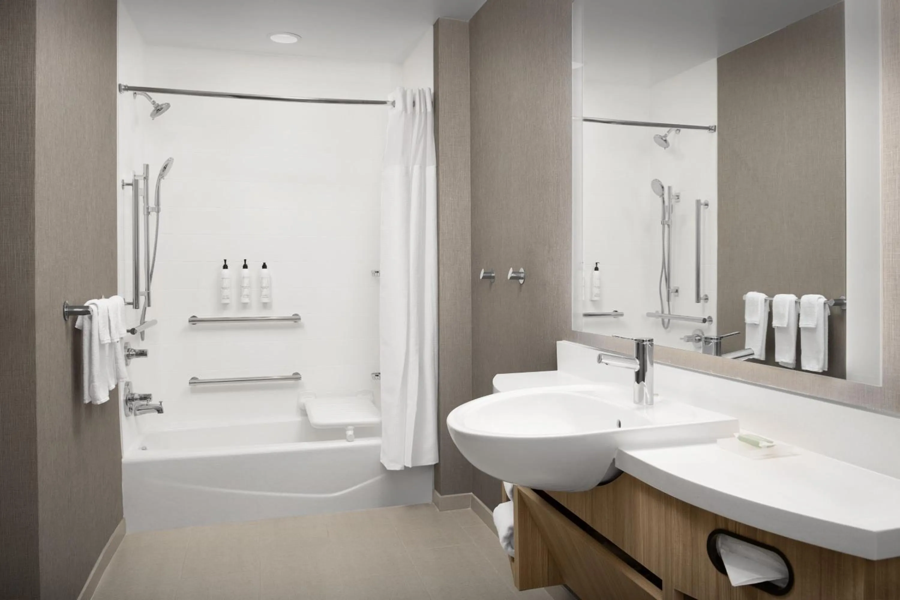 Bathroom in SpringHill Suites by Marriott Fayetteville I-95